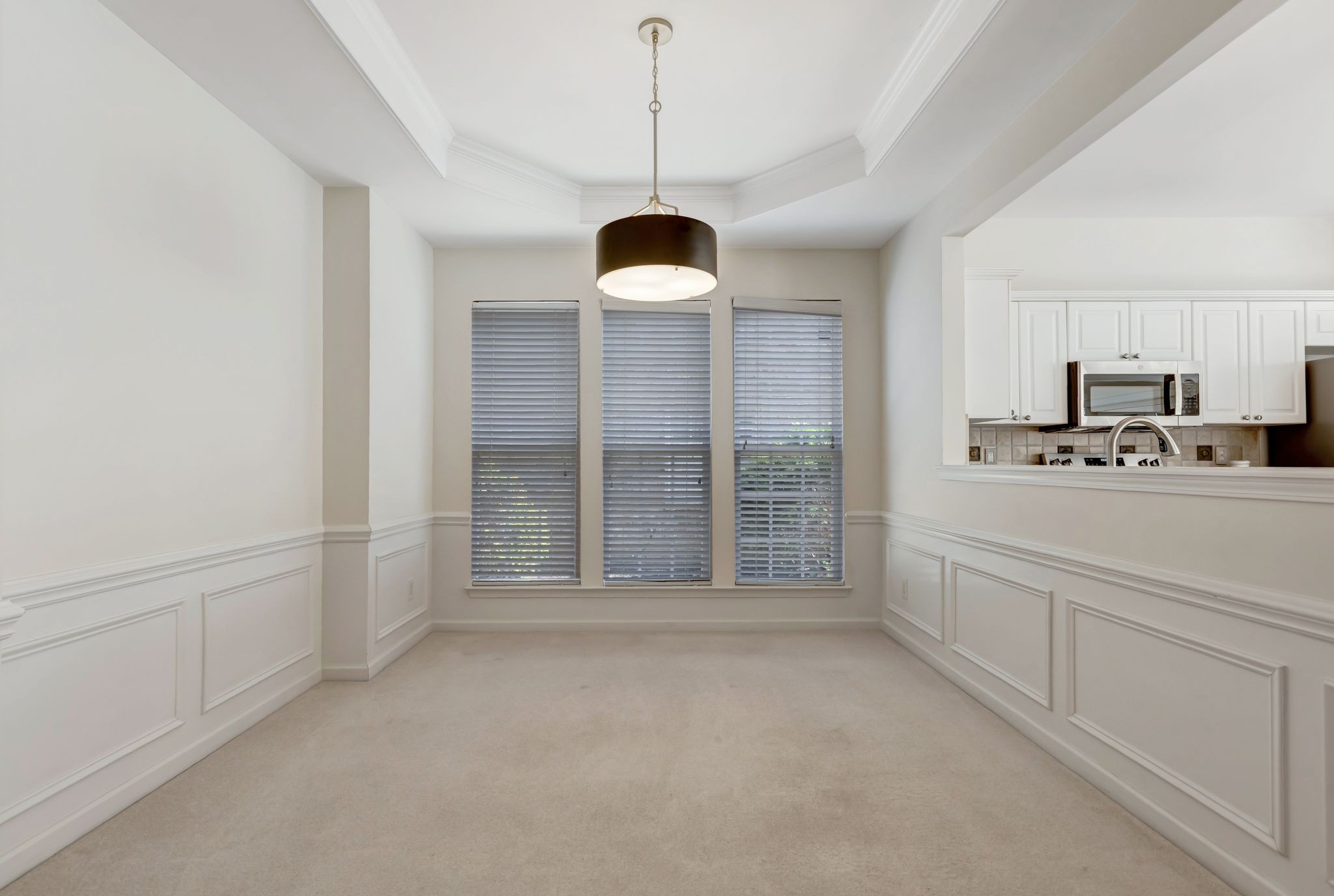 Image 17 of 33 For 17005 71st Street