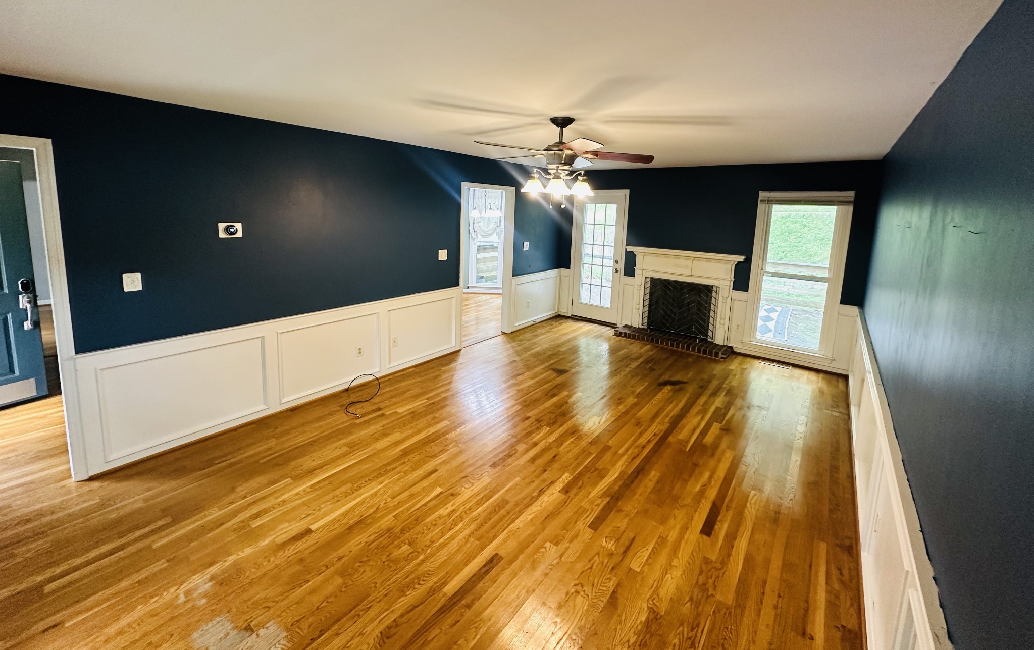 Image 5 of 16 For 715 22nd Court