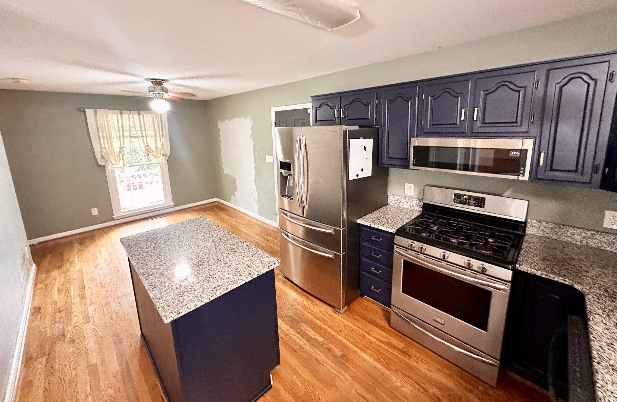 Image 7 of 16 For 715 22nd Court