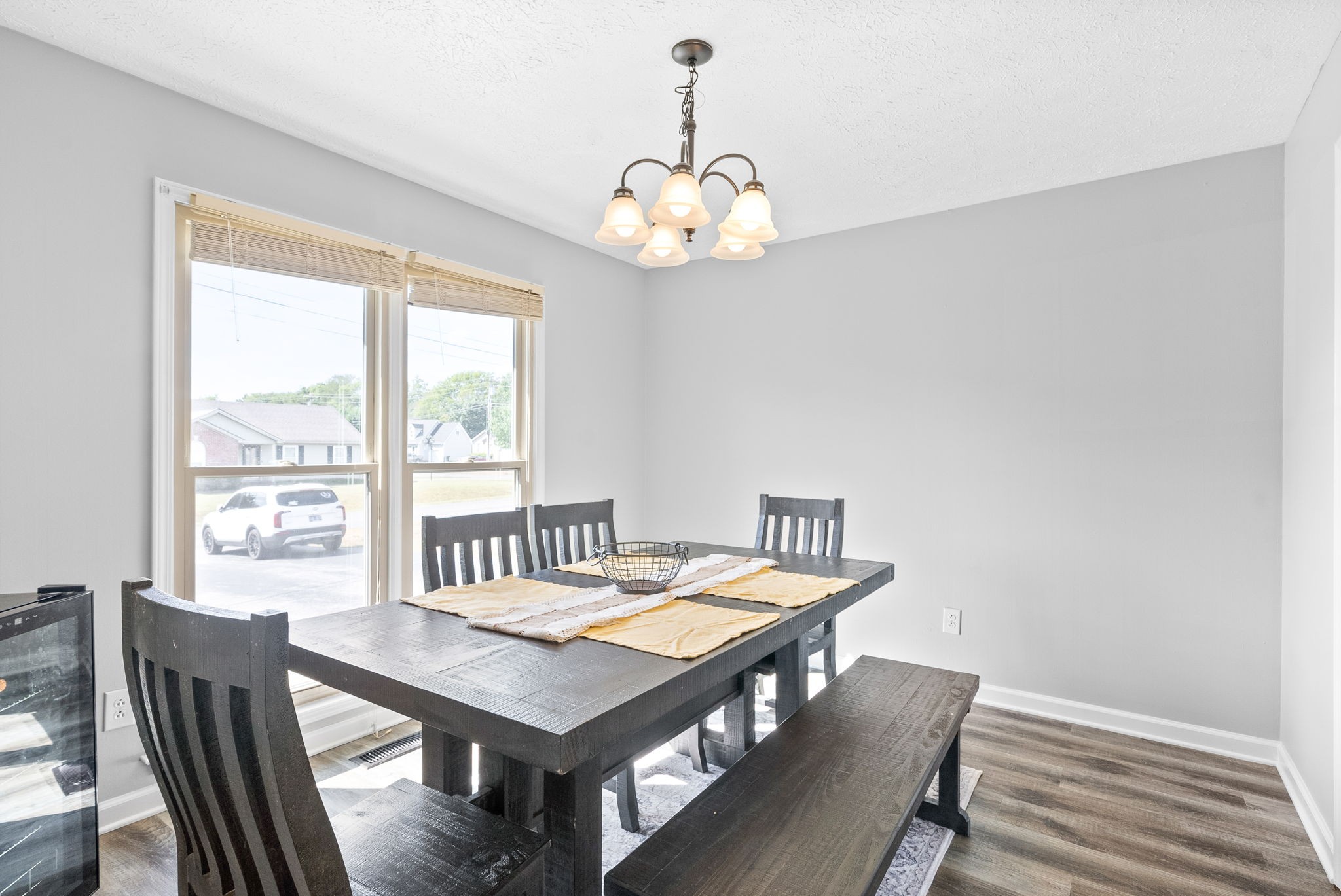 Image 11 of 100 For 400 90th Street