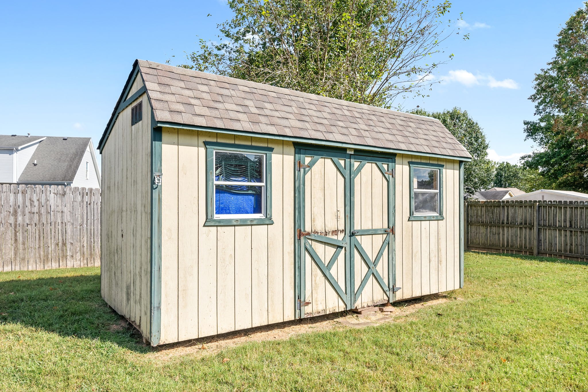 Image 31 of 100 For 400 90th Street