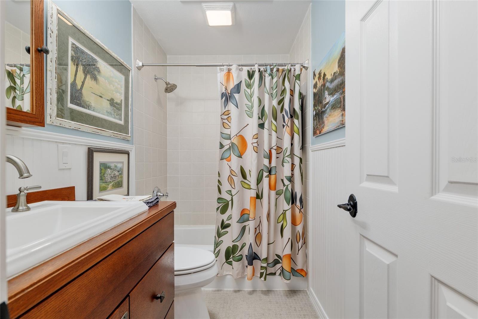 Image 41 of 100 For 400 90th Street