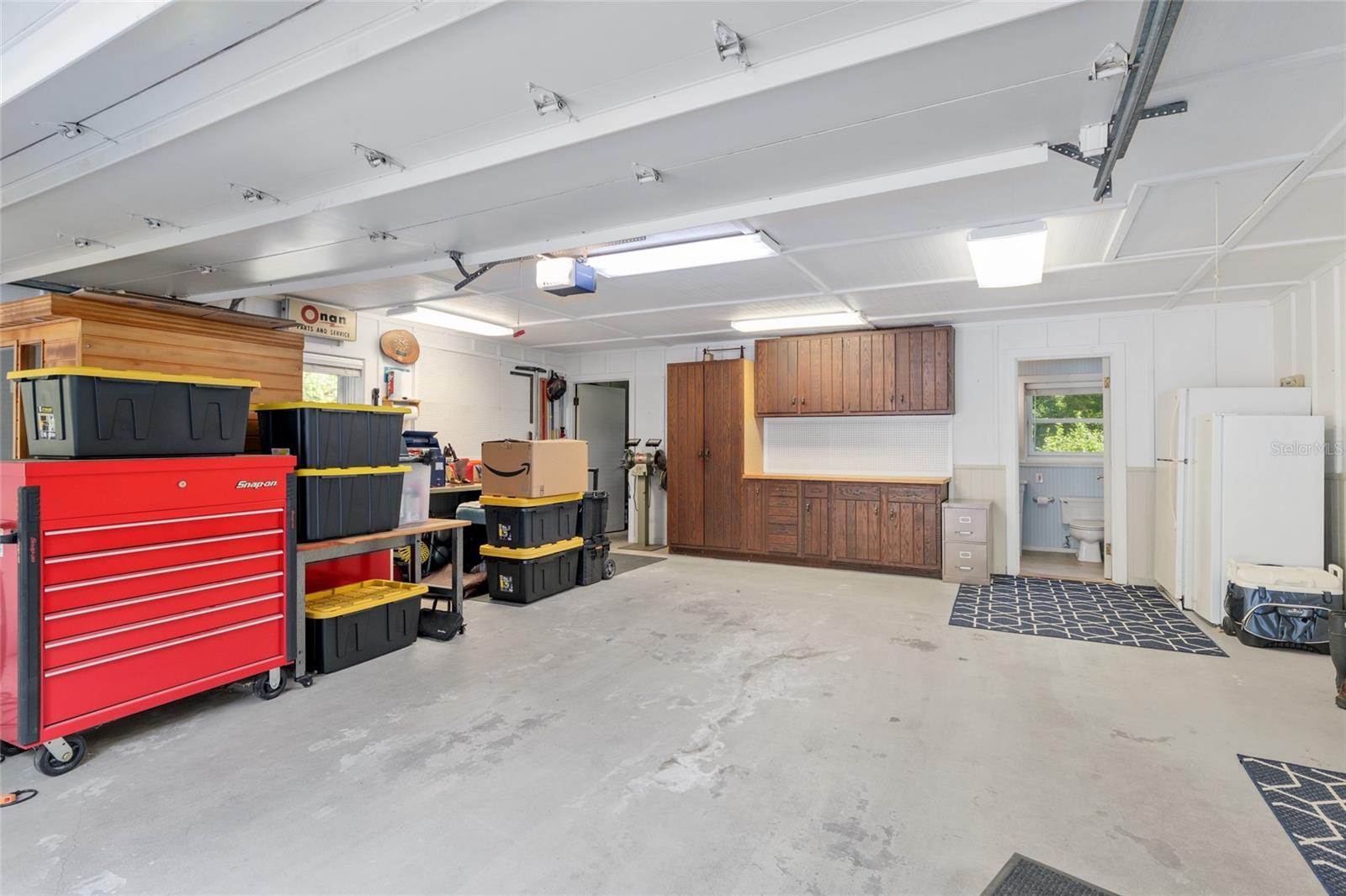 Image 46 of 100 For 400 90th Street