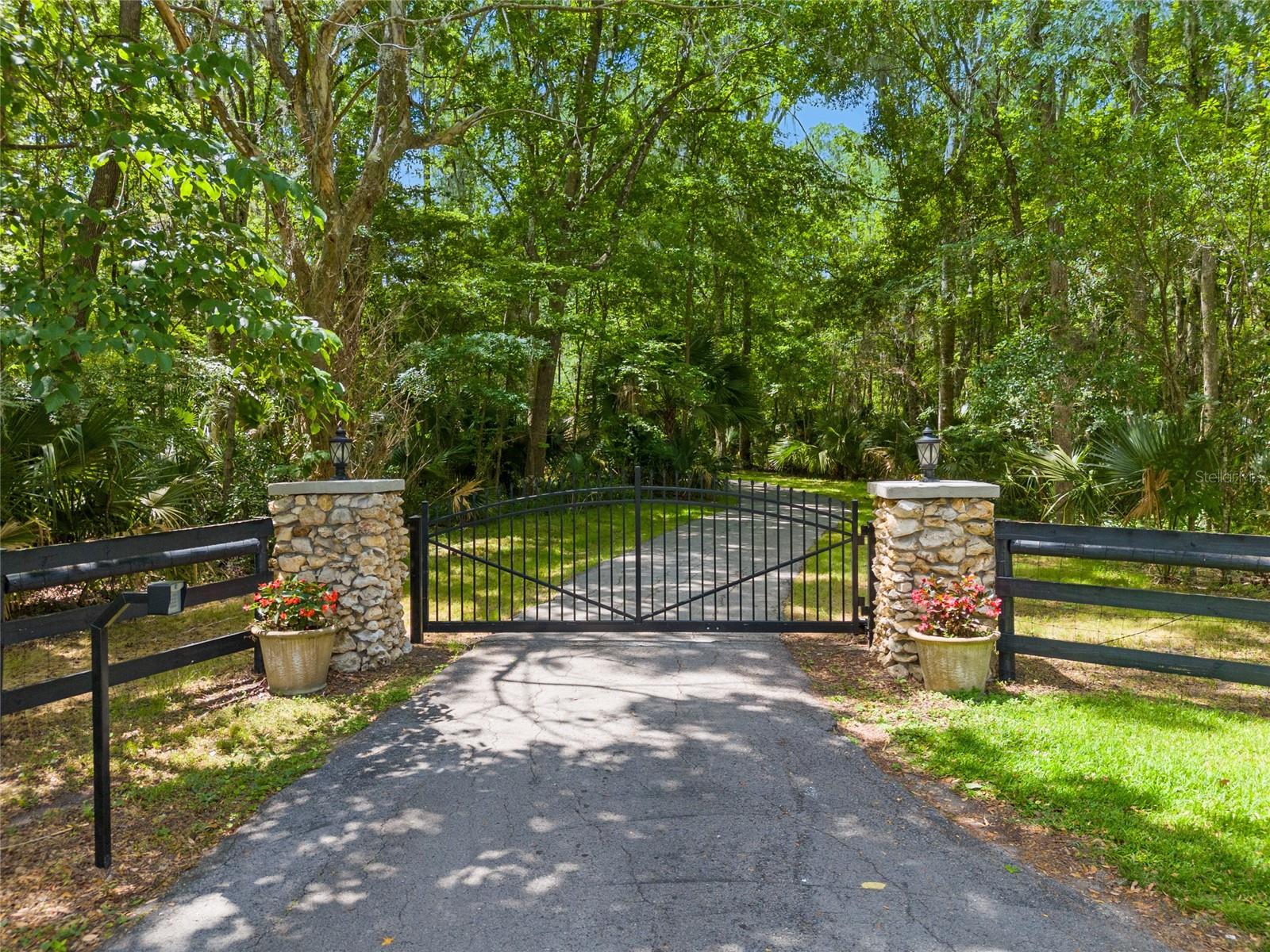 Image 98 of 100 For 400 90th Street