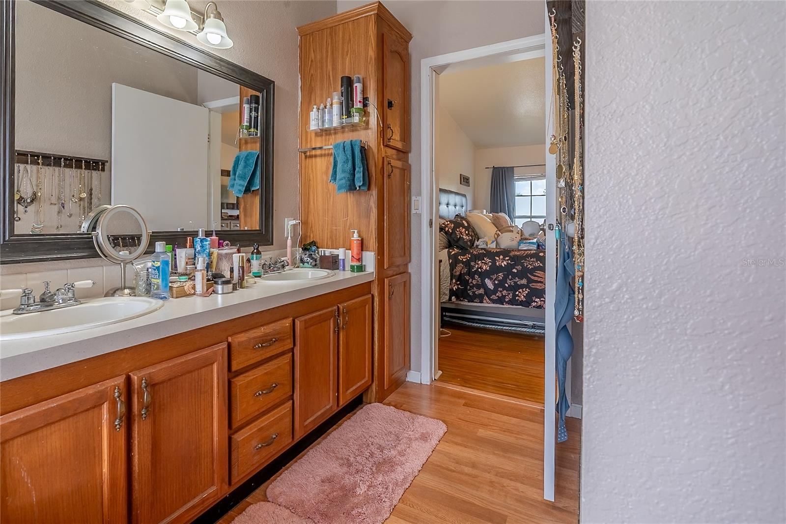 Image 17 of 21 For 12150 230th Street
