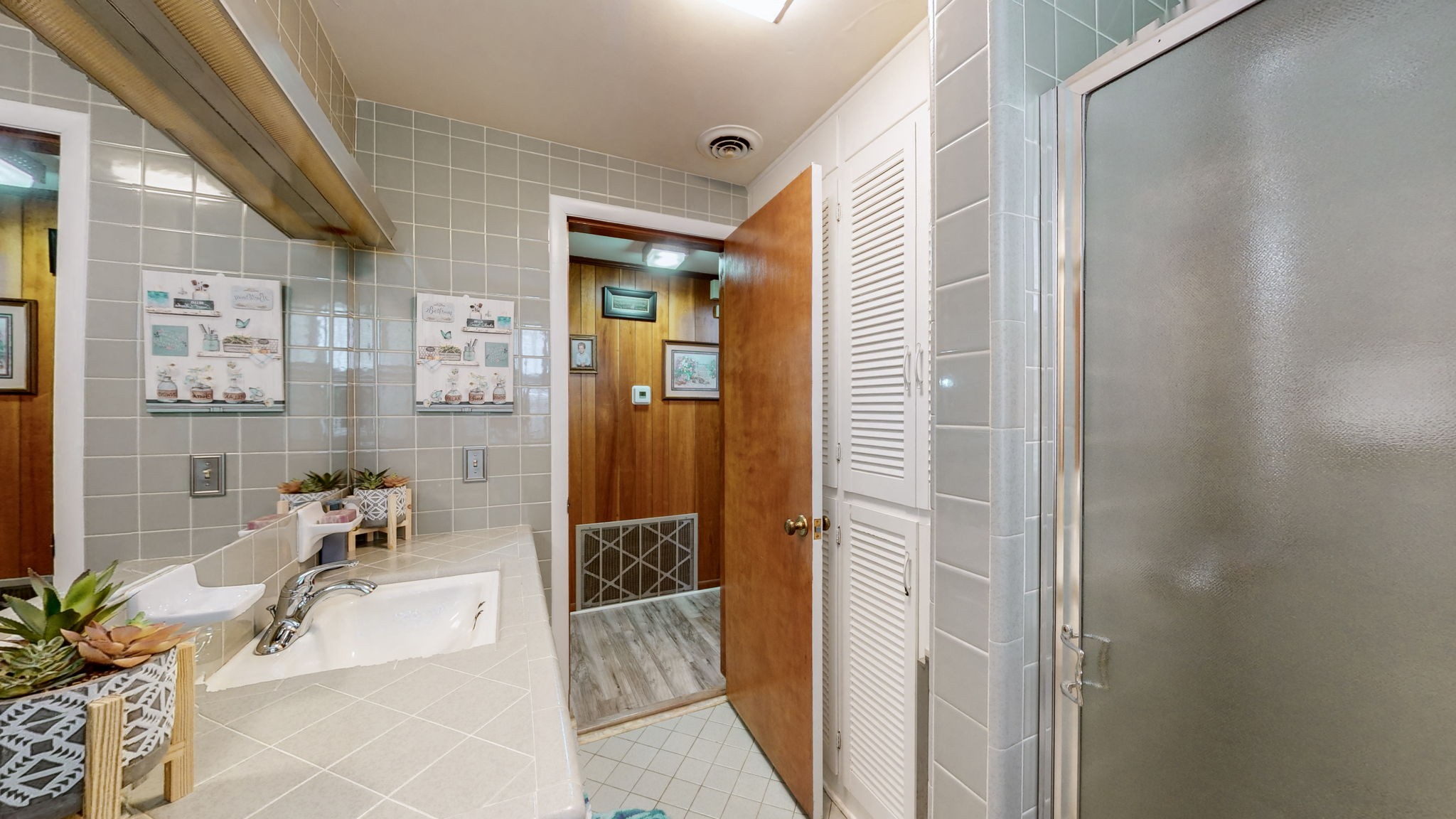 Image 33 of 42 For Tbd 56th Street