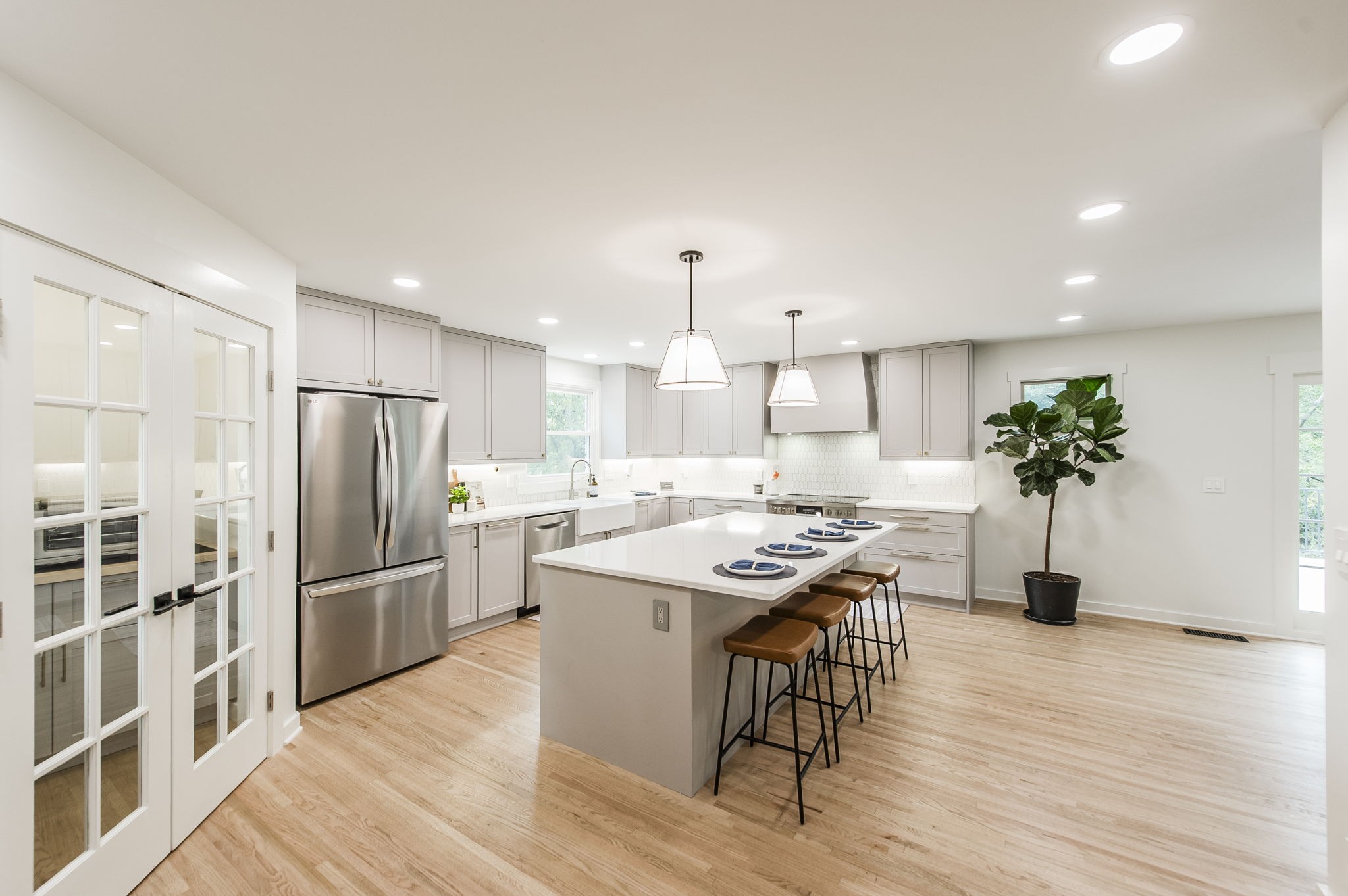 Image 11 of 58 For 6342 77th Avenue