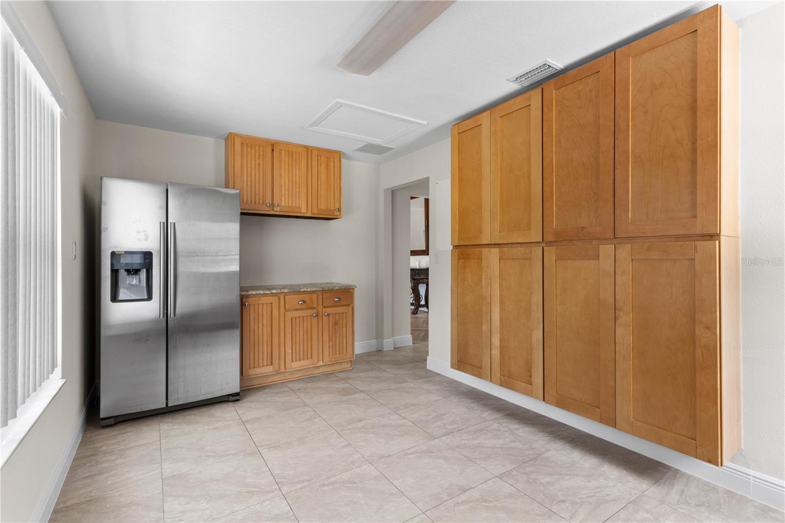 Listing photo id 23 for 170 80th Street