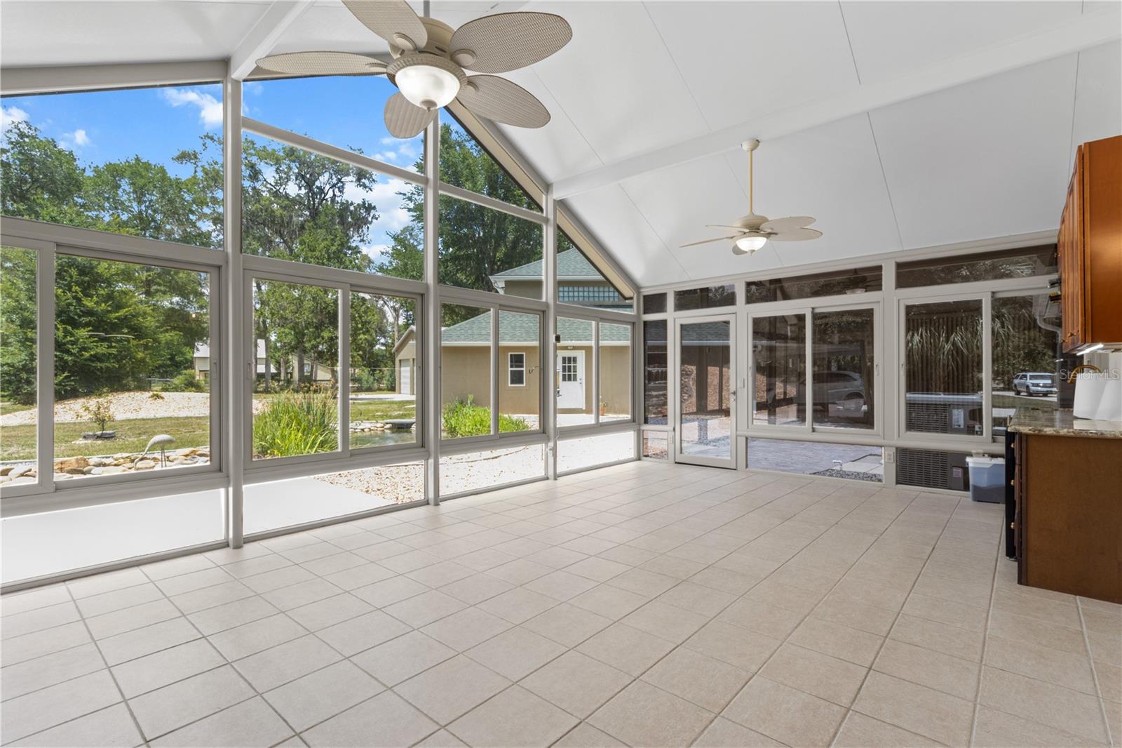 Listing photo id 24 for 170 80th Street