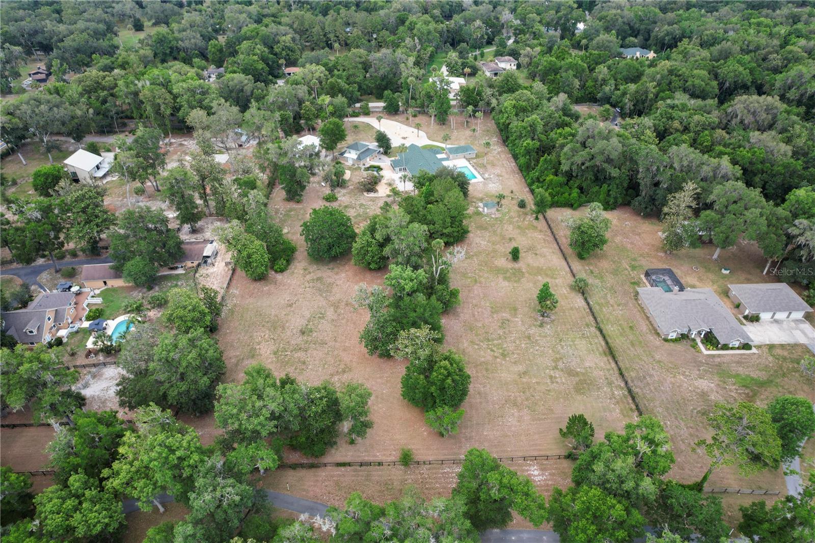 Listing photo id 38 for 170 80th Street