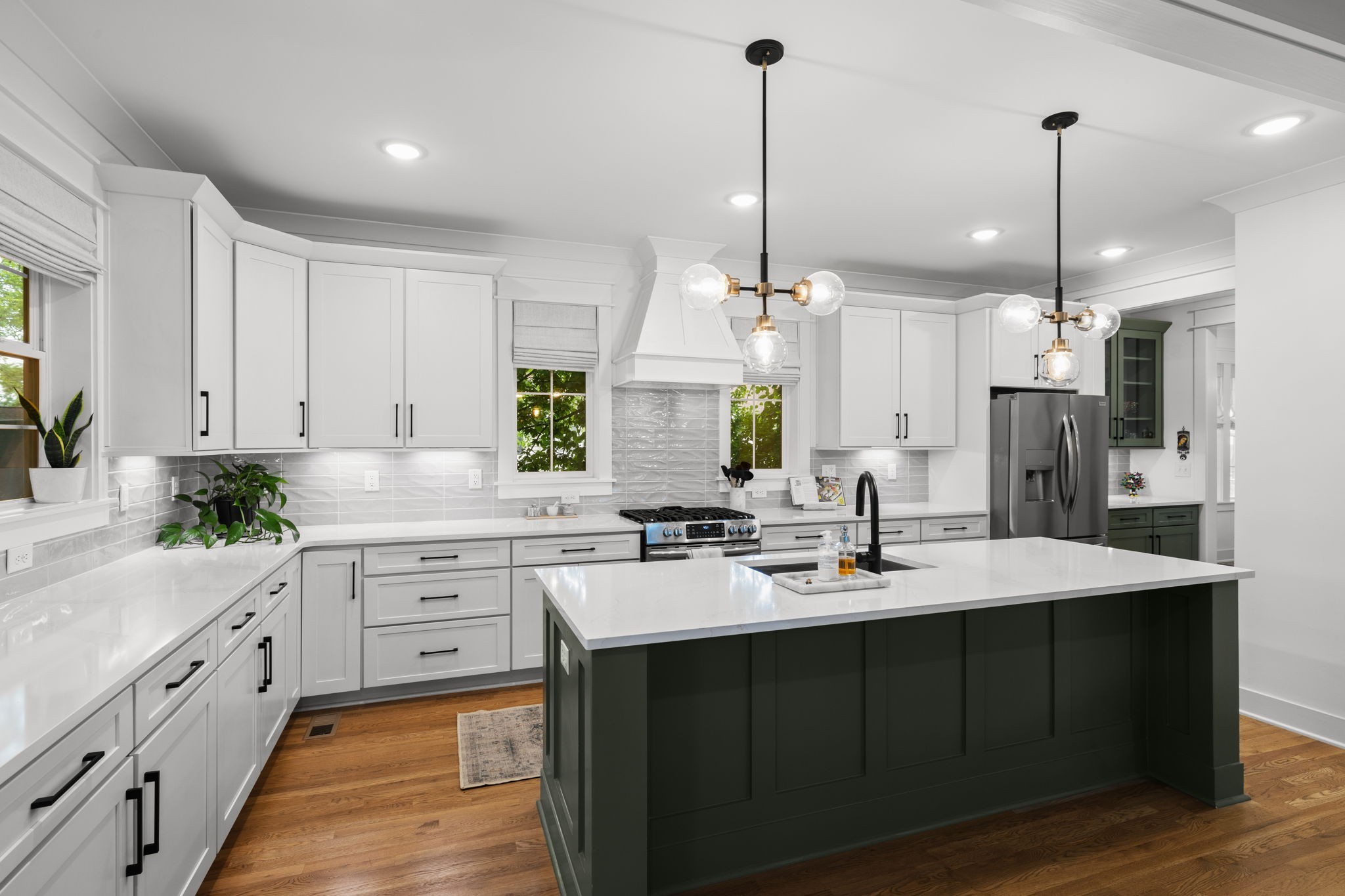 Image 16 of 19 For 12953 85th Place