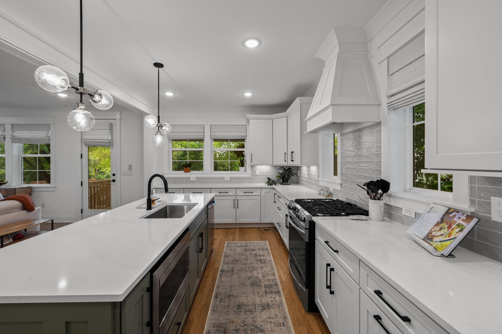 Image 17 of 19 For 12953 85th Place