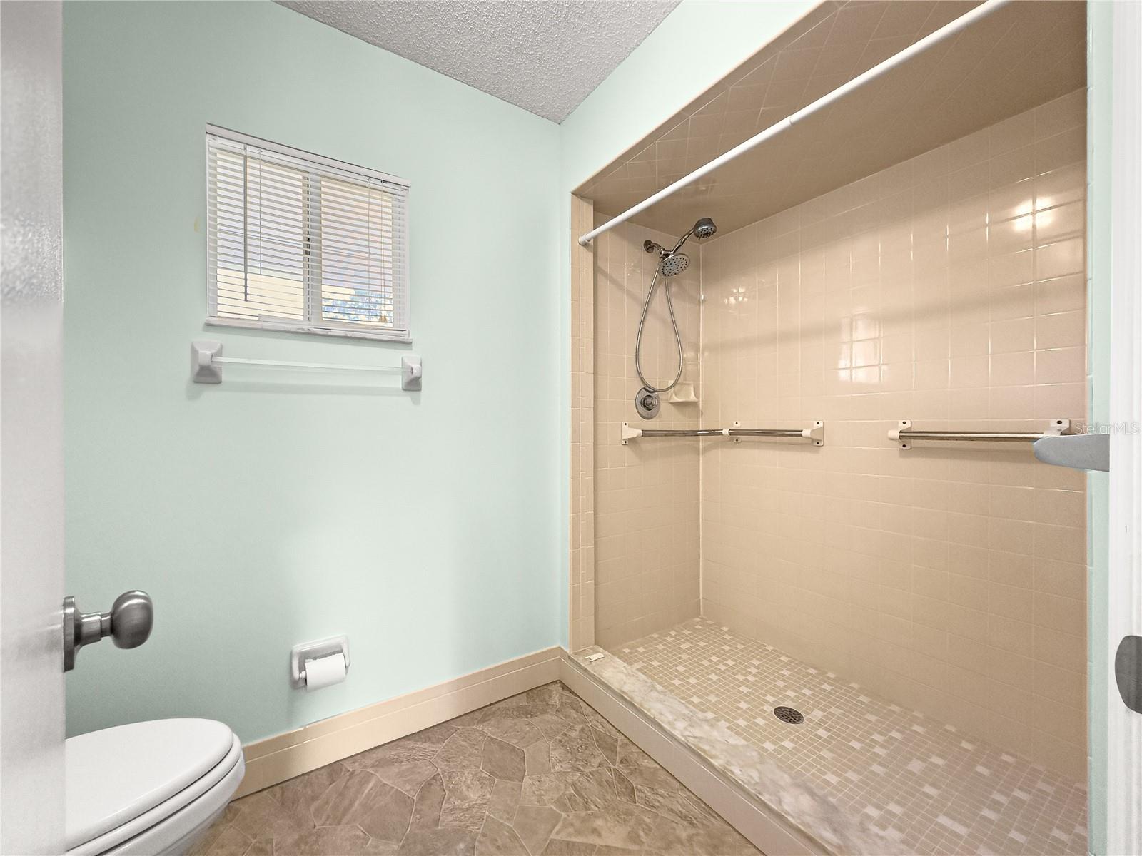 Image 14 of 50 For 6263 107th Street