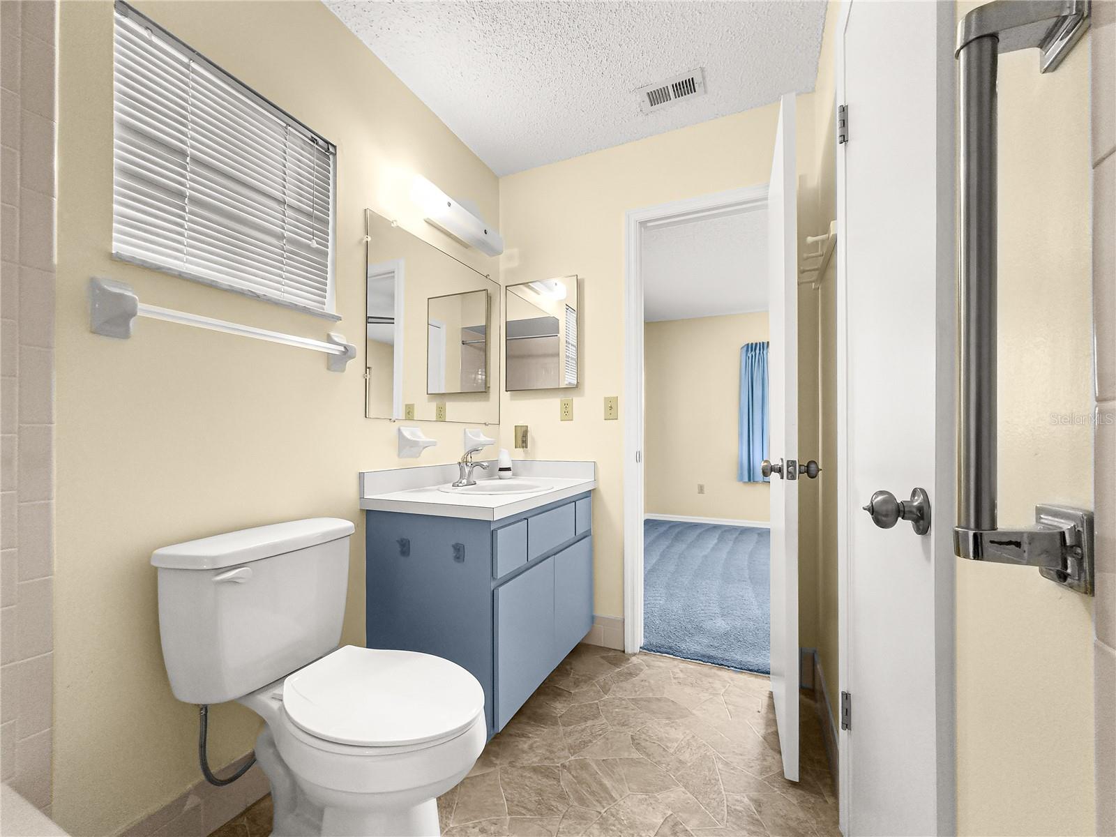 Image 25 of 50 For 6263 107th Street