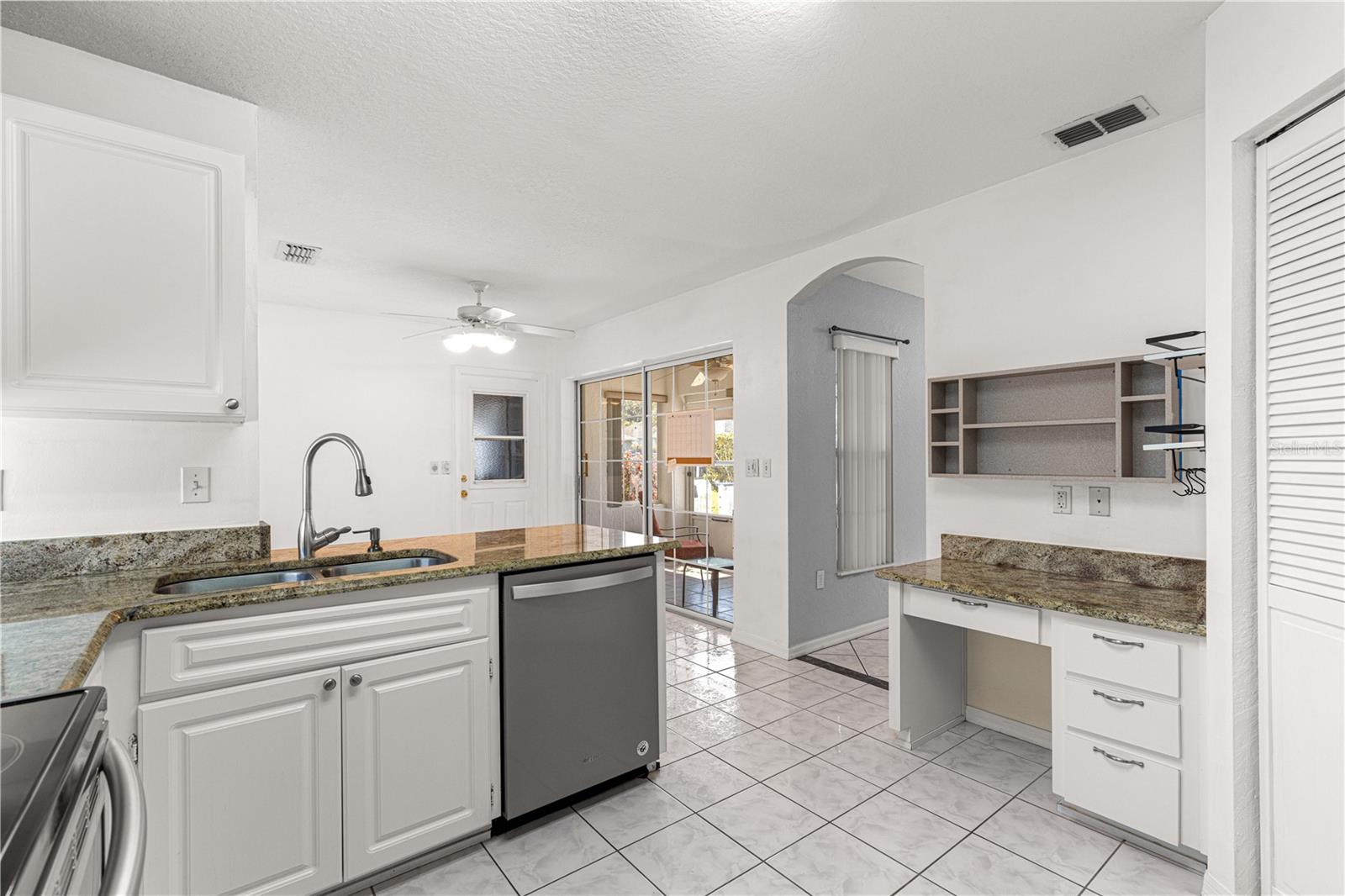 Image 14 of 54 For 6758 114th Street Road