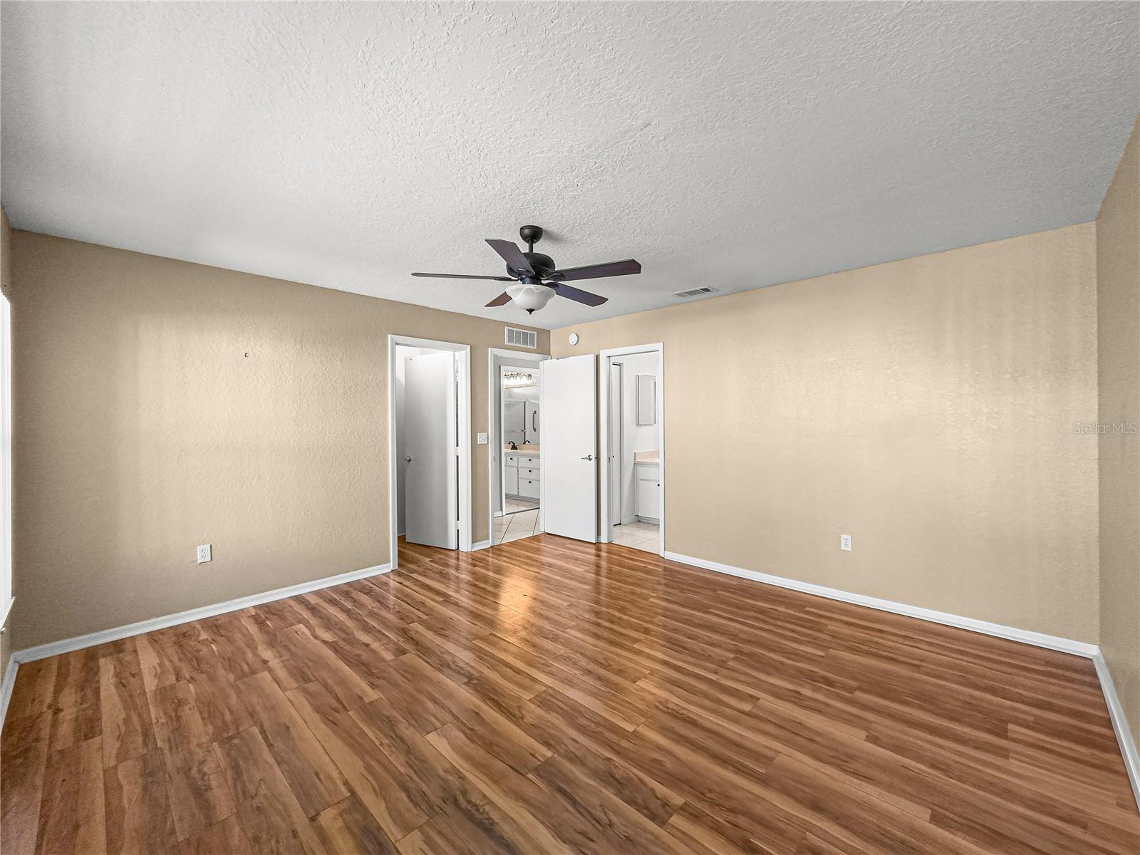 Image 19 of 54 For 6758 114th Street Road