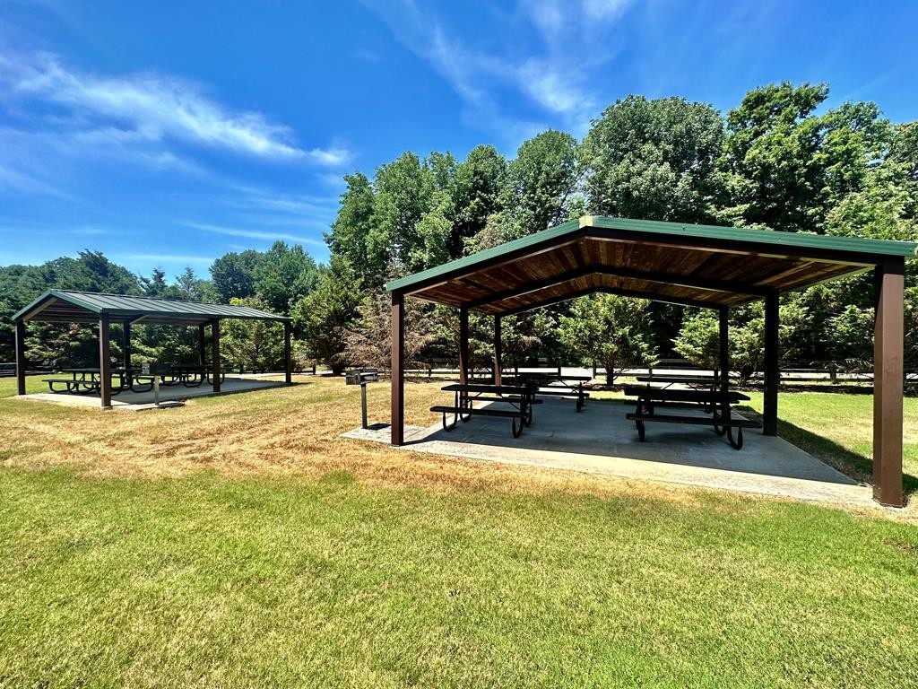 Image 8 of 40 For 1640 40th Avenue 107