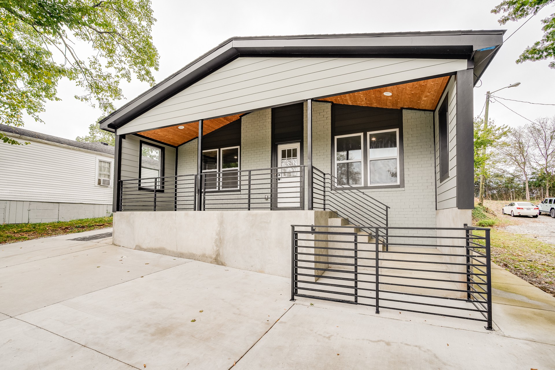 Image 6 of 7 For 6504 Baylor Avenue