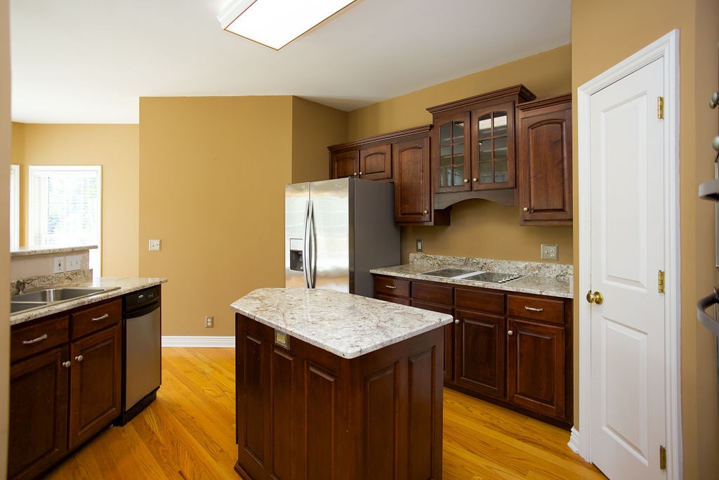 Image 20 of 60 For 414 8th Avenue