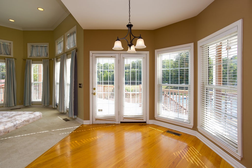 Image 22 of 60 For 414 8th Avenue