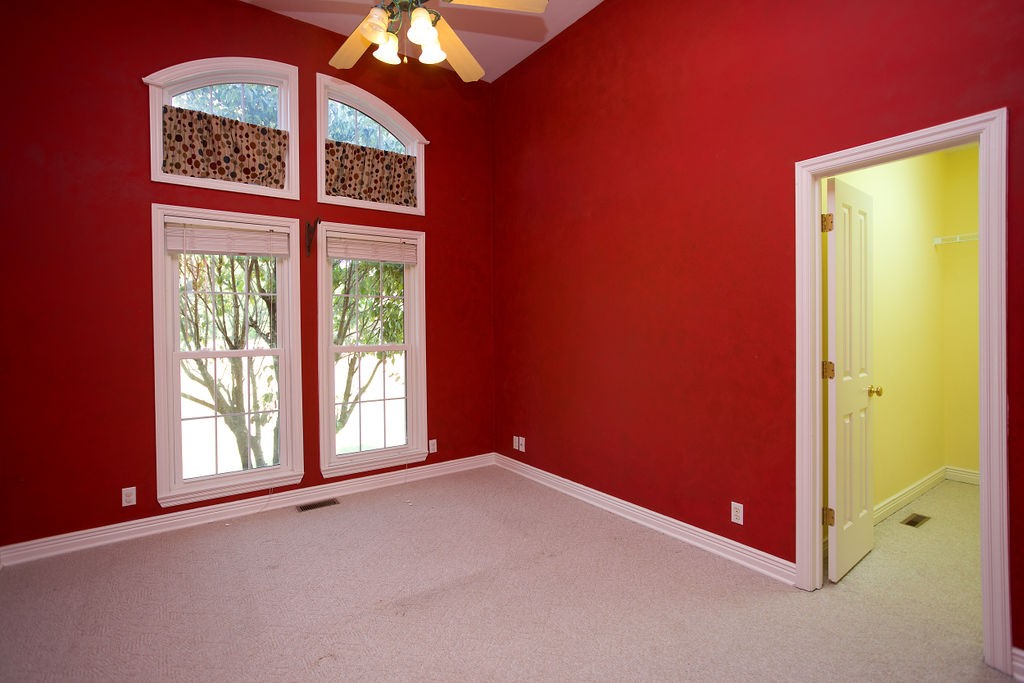 Image 23 of 60 For 414 8th Avenue
