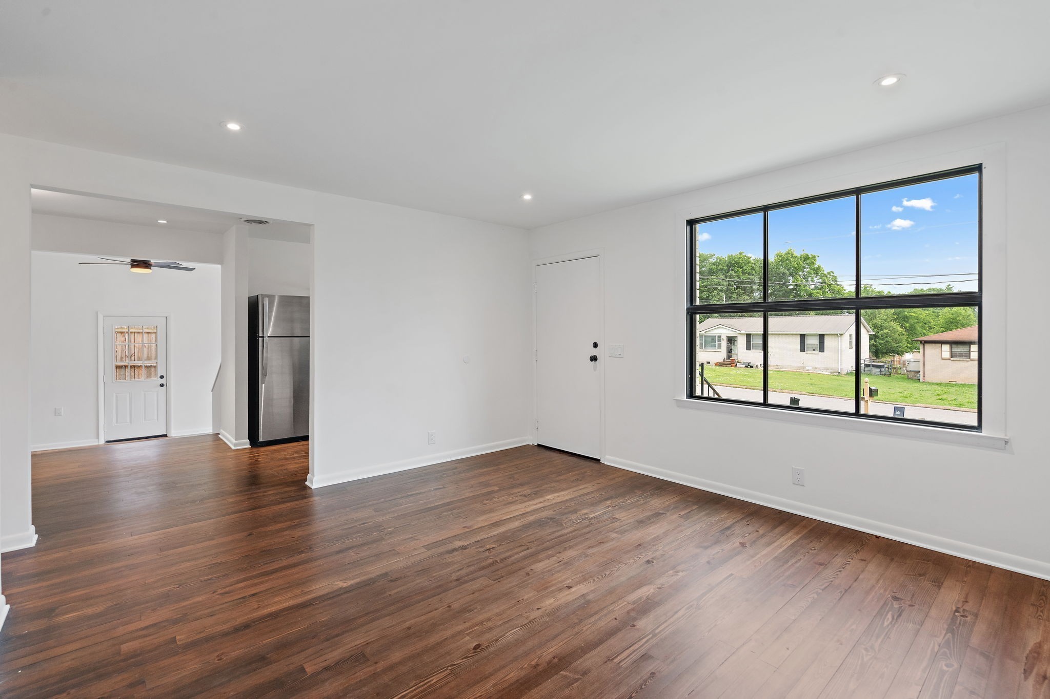 Image 3 of 20 For 6197 Se 80th Ct