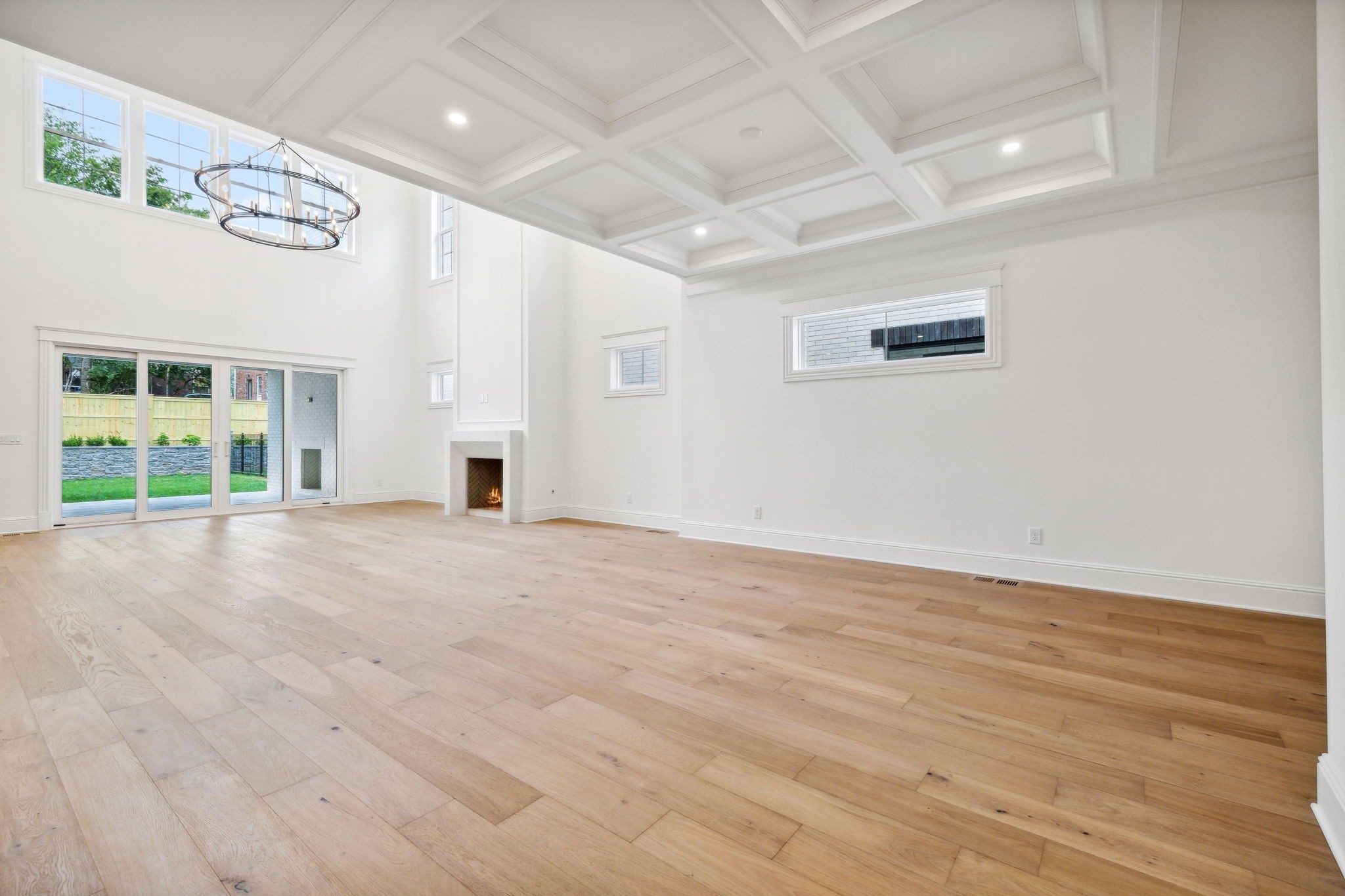 Listing photo id 12 for 8548 115th Avenue