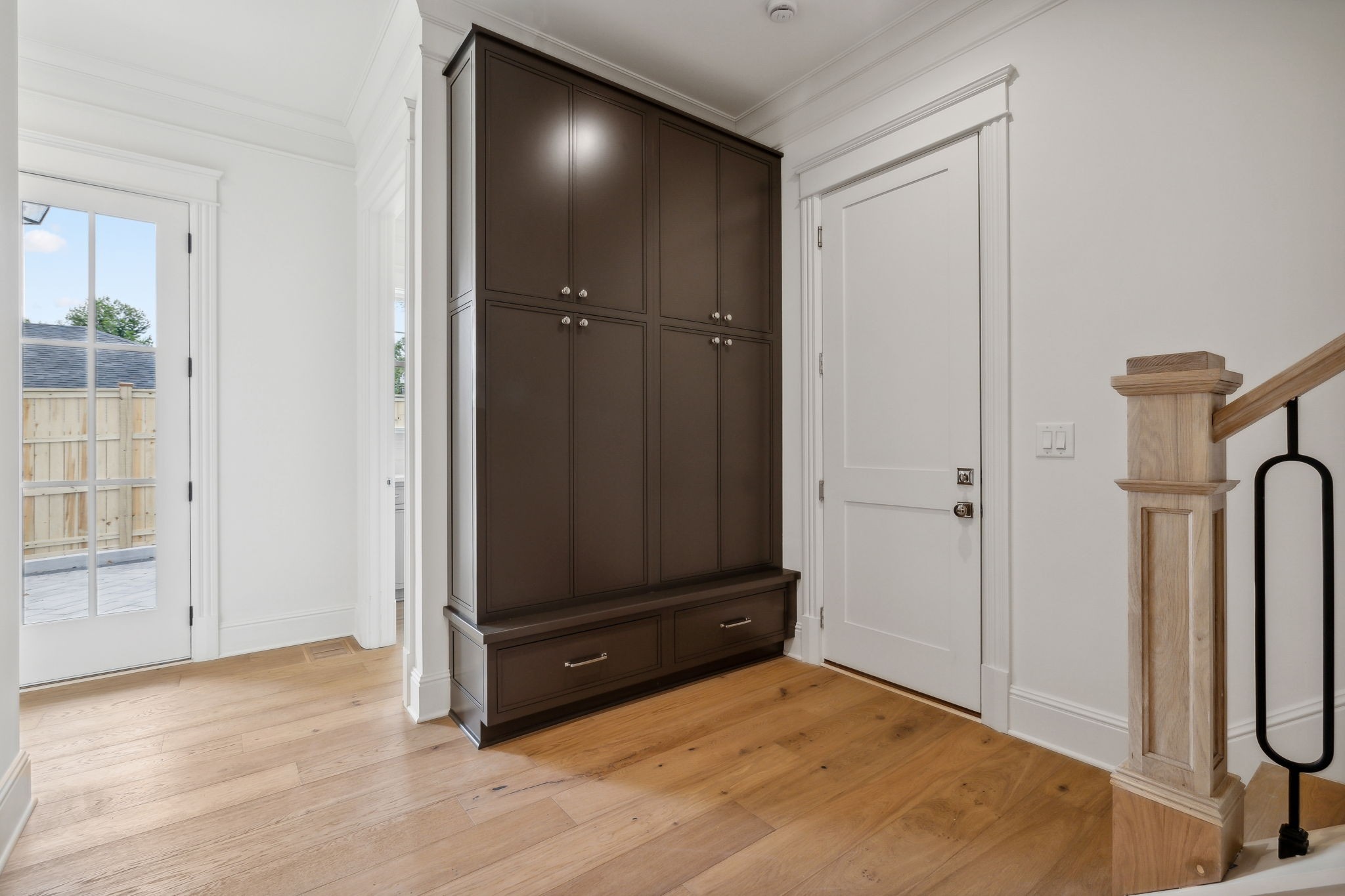 Listing photo id 22 for 8548 115th Avenue
