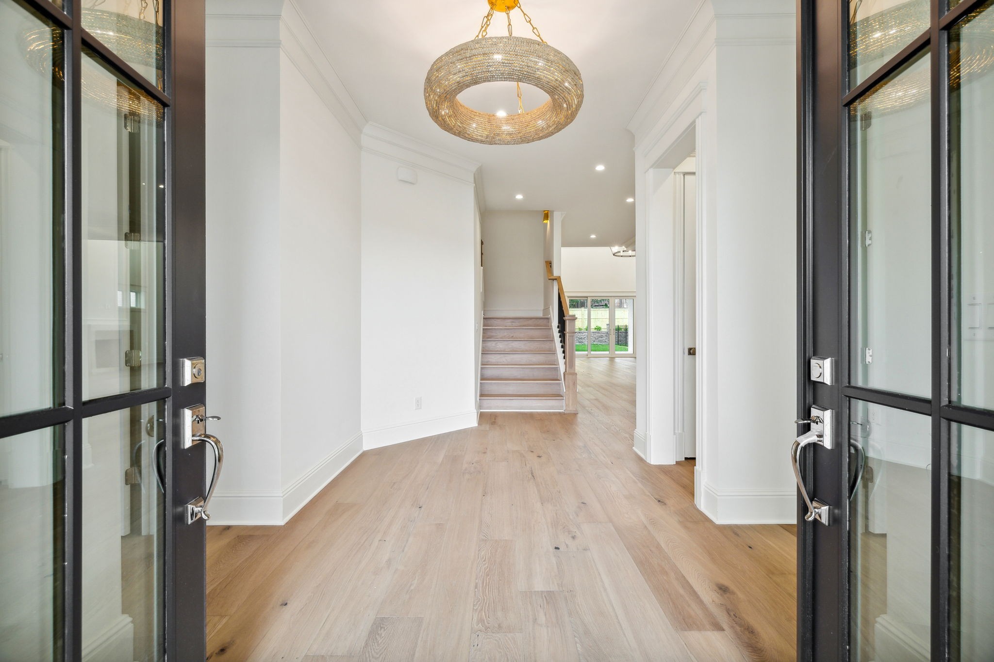 Listing photo id 2 for 8548 115th Avenue