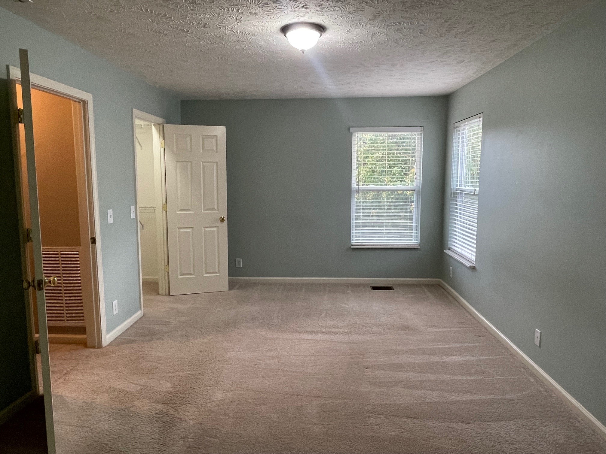 Image 13 of 40 For 426 13th Street