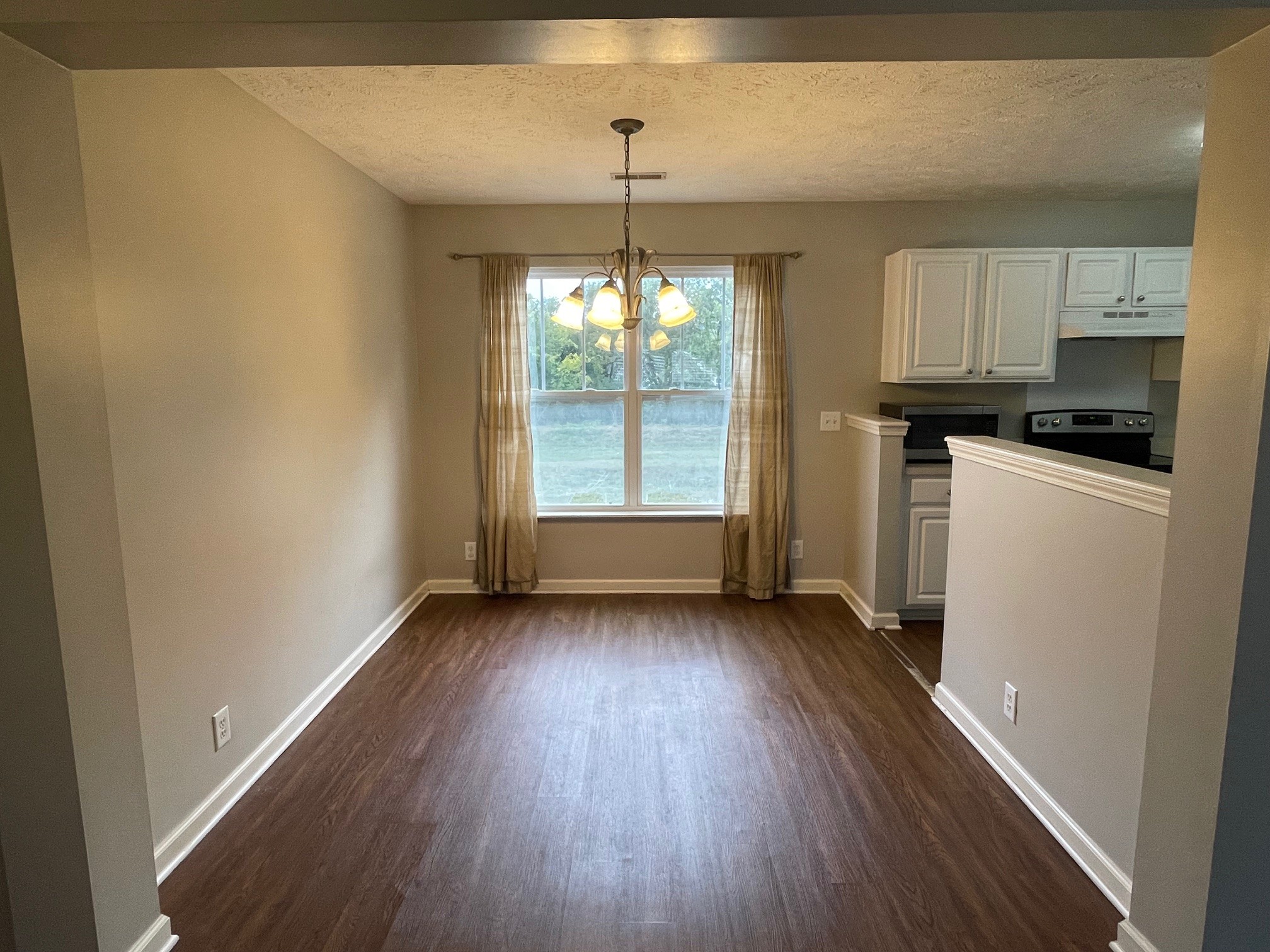 Image 7 of 40 For 426 13th Street