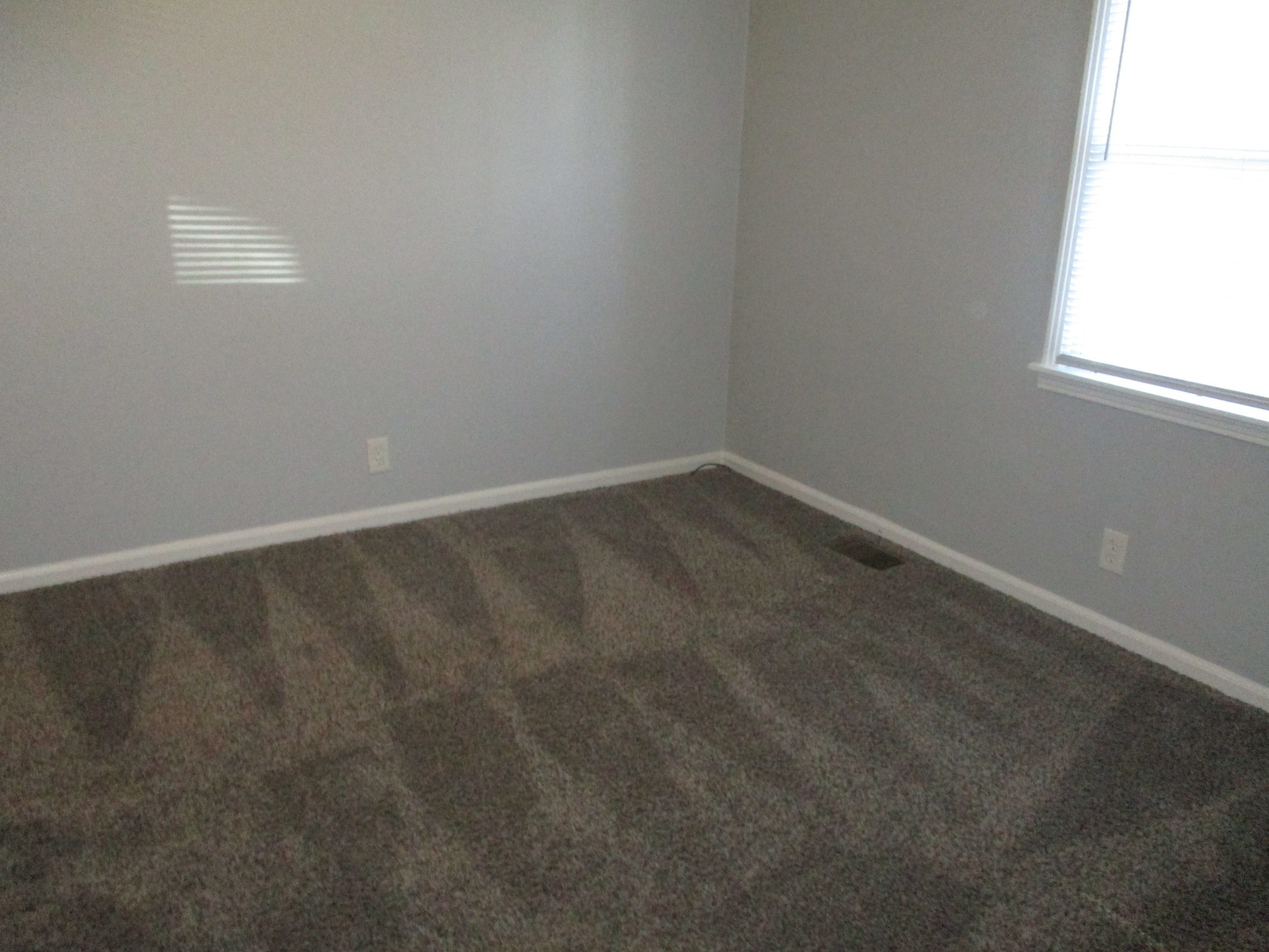 Image 5 of 18 For 3760 80th Street