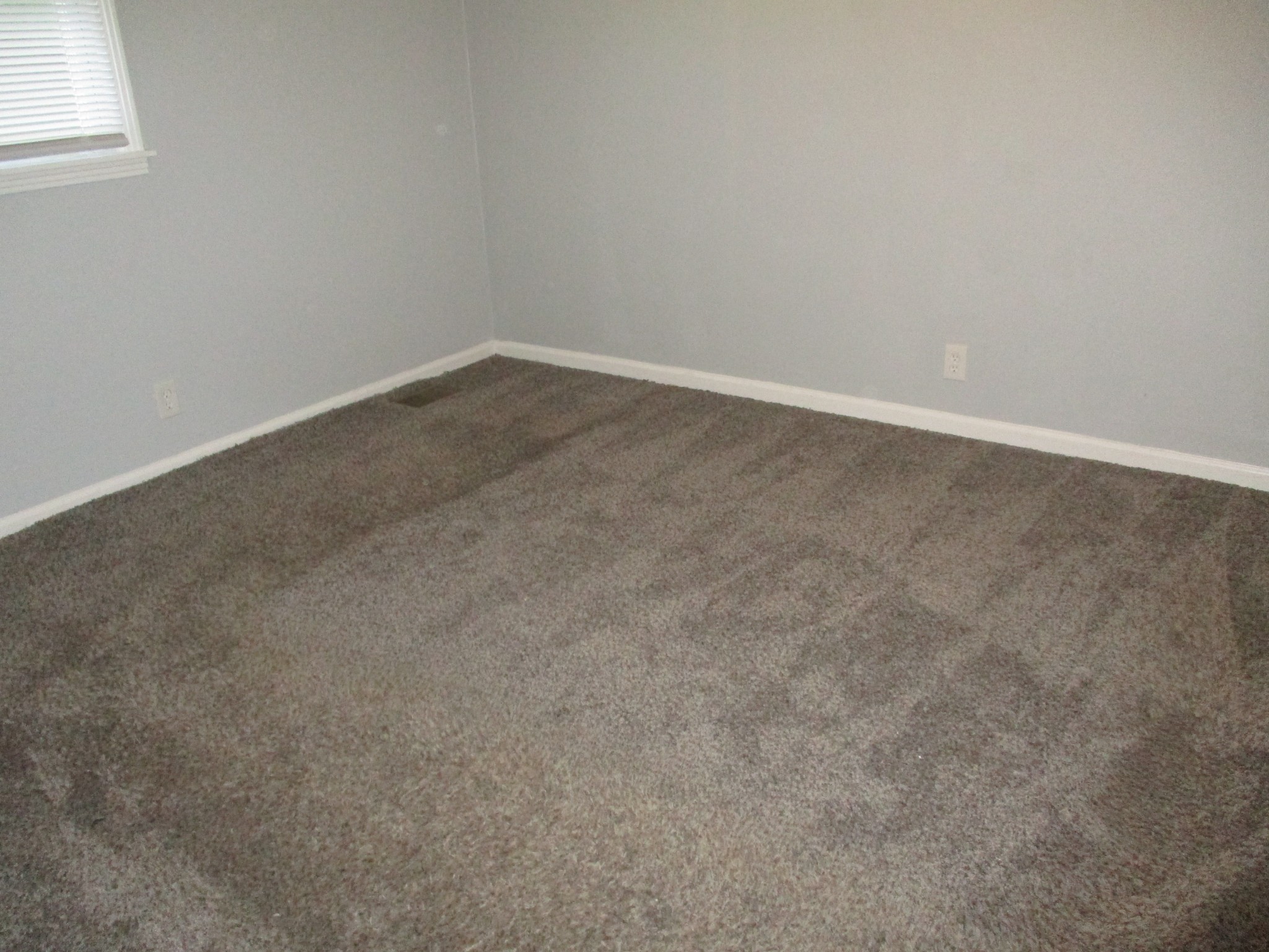 Image 6 of 18 For 3760 80th Street