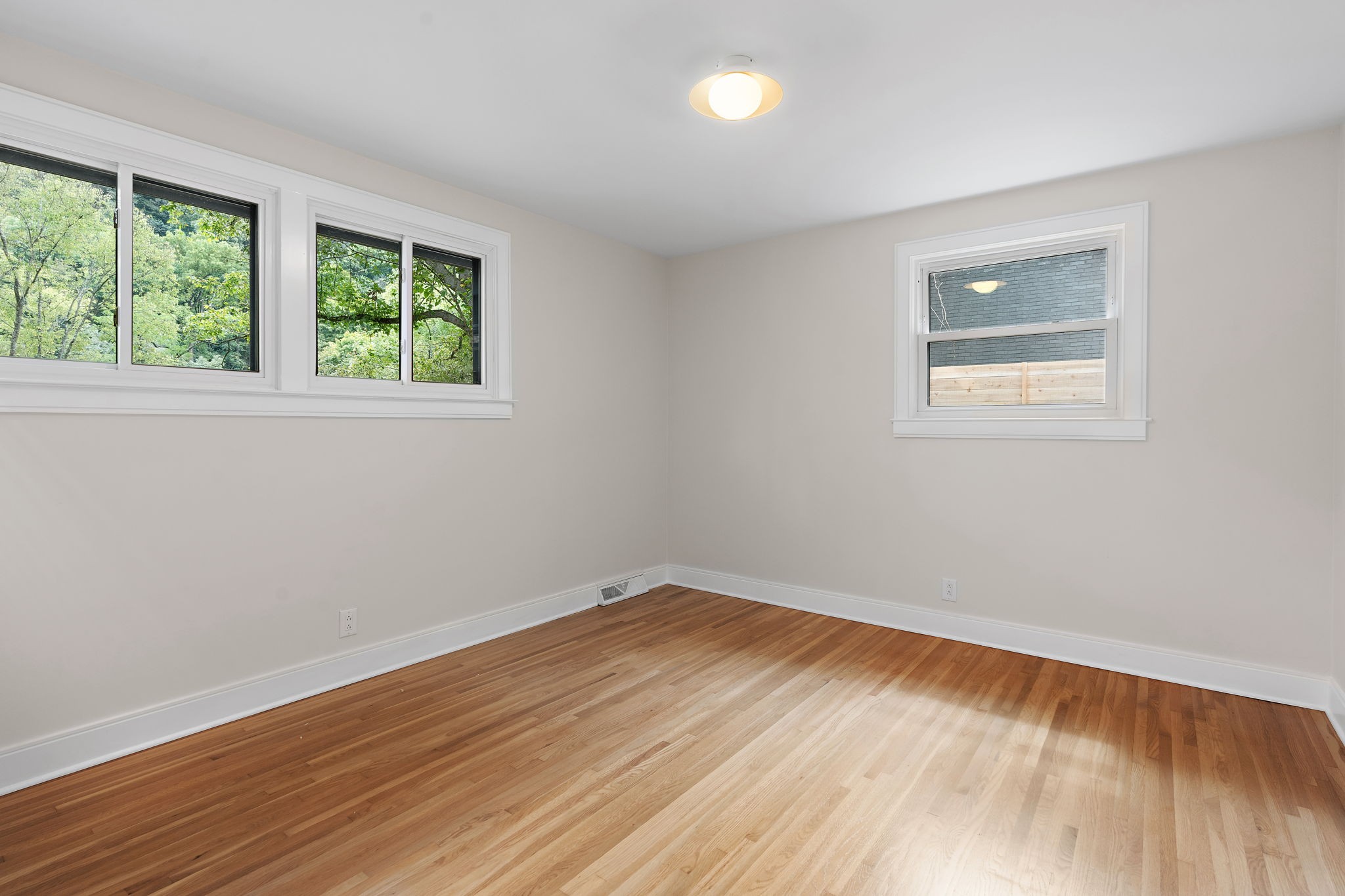 Image 19 of 46 For 5630 Western Drive