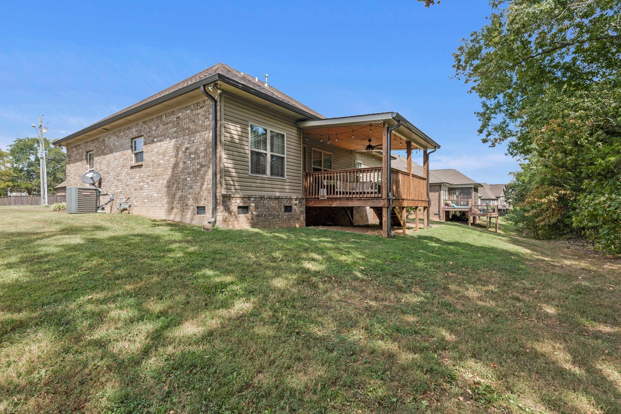 Image 33 of 35 For 1736 Watts Mill Way