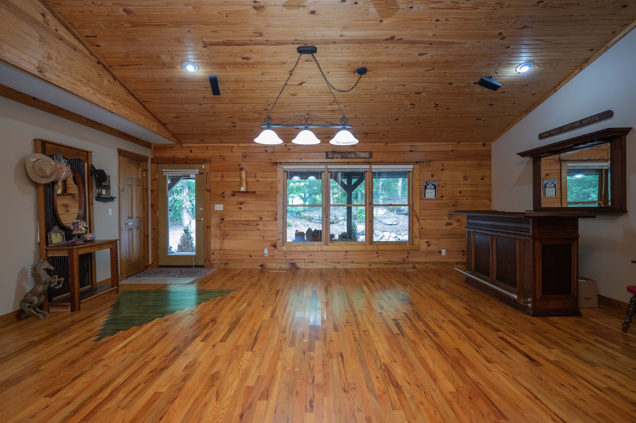 Image 16 of 59 For 9304 Alvada Lane