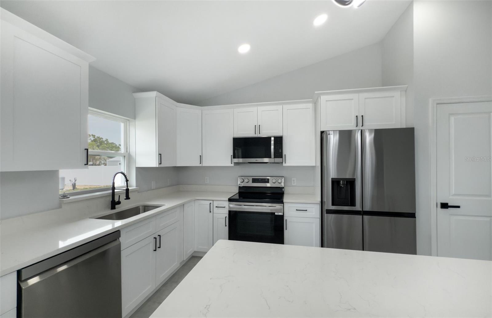 Image 3 of 23 For 12180 Se 89th Terrace