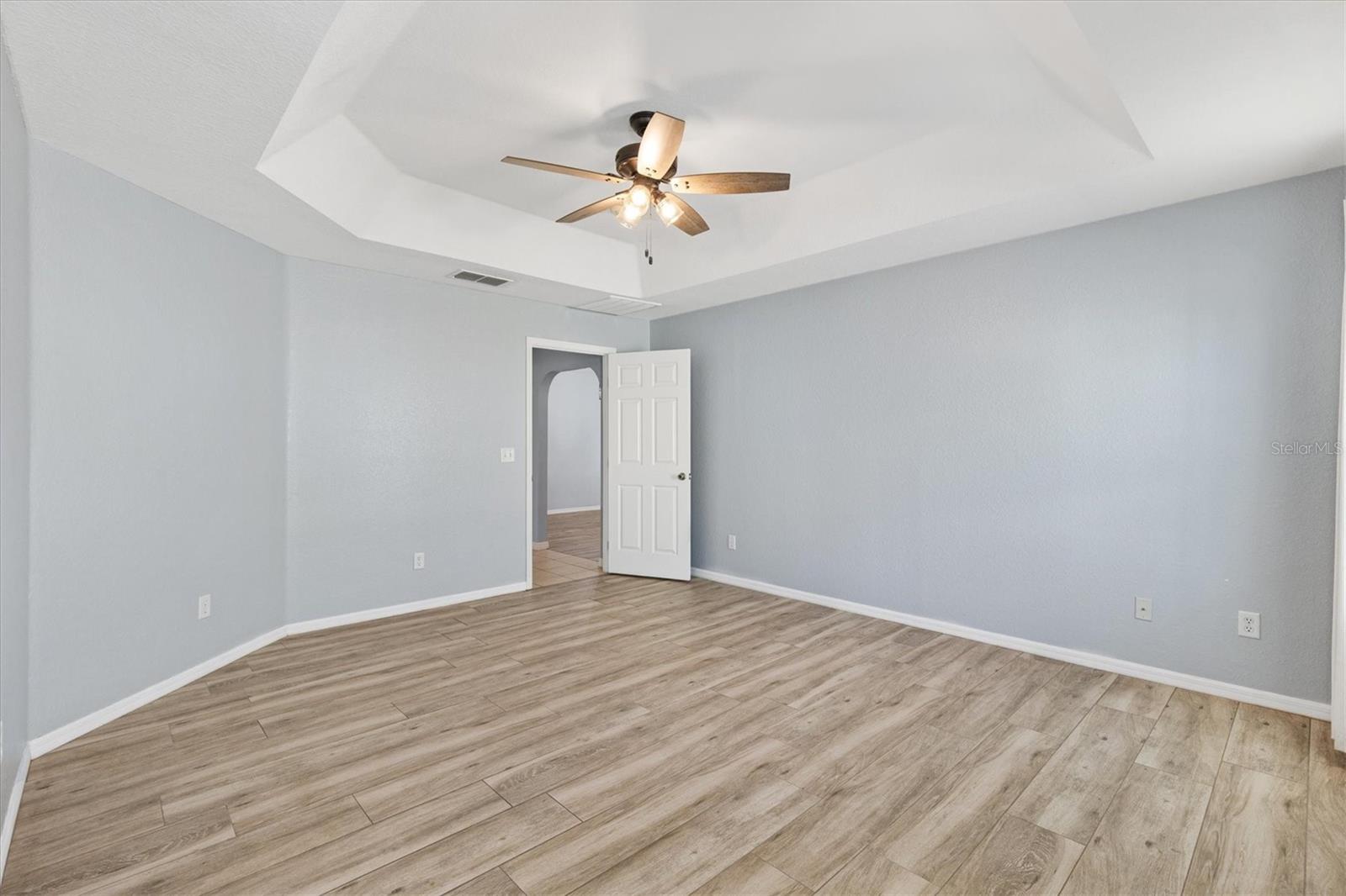 Image 16 of 56 For 17902 115th Circle