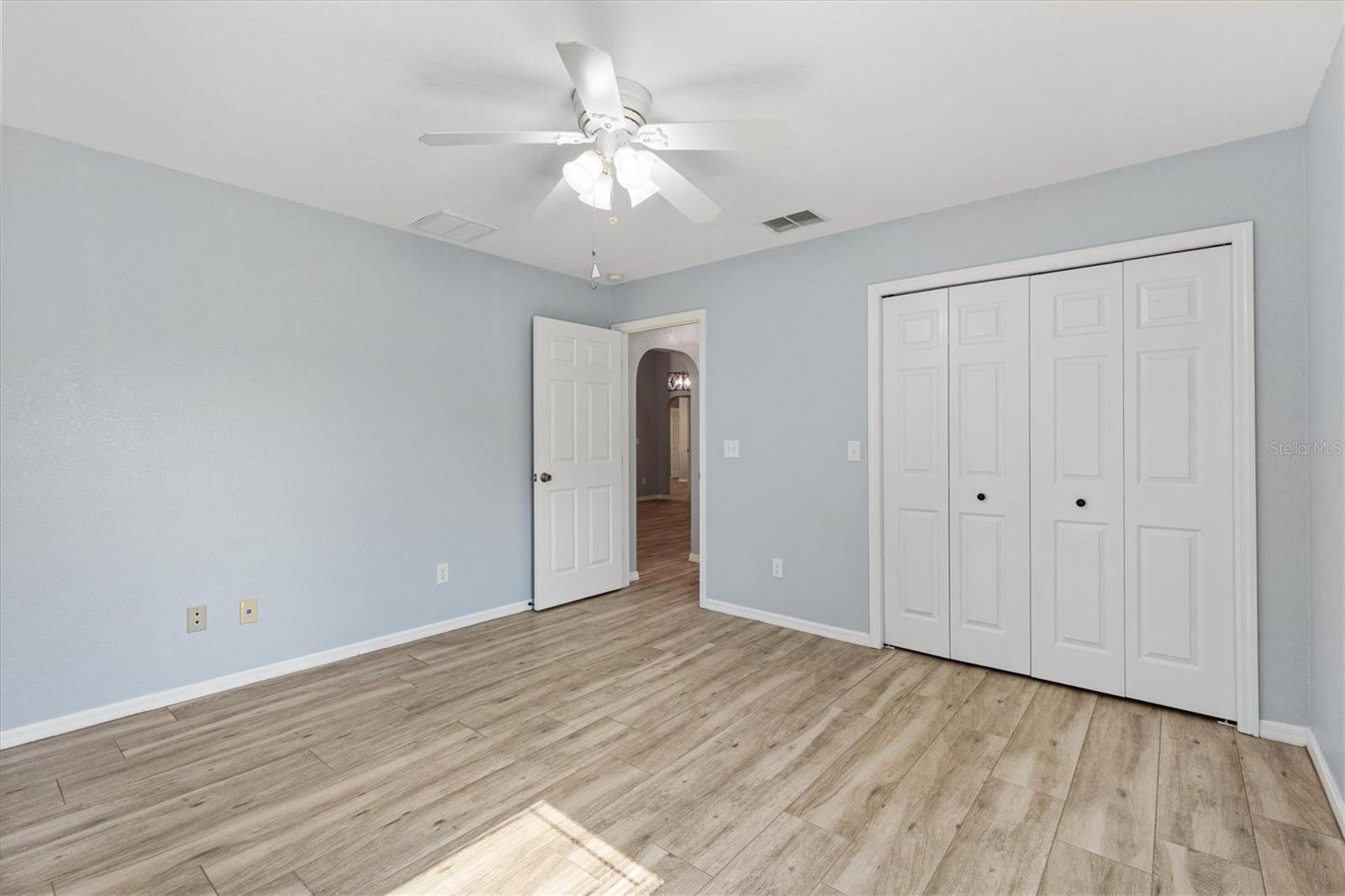 Image 23 of 56 For 17902 115th Circle