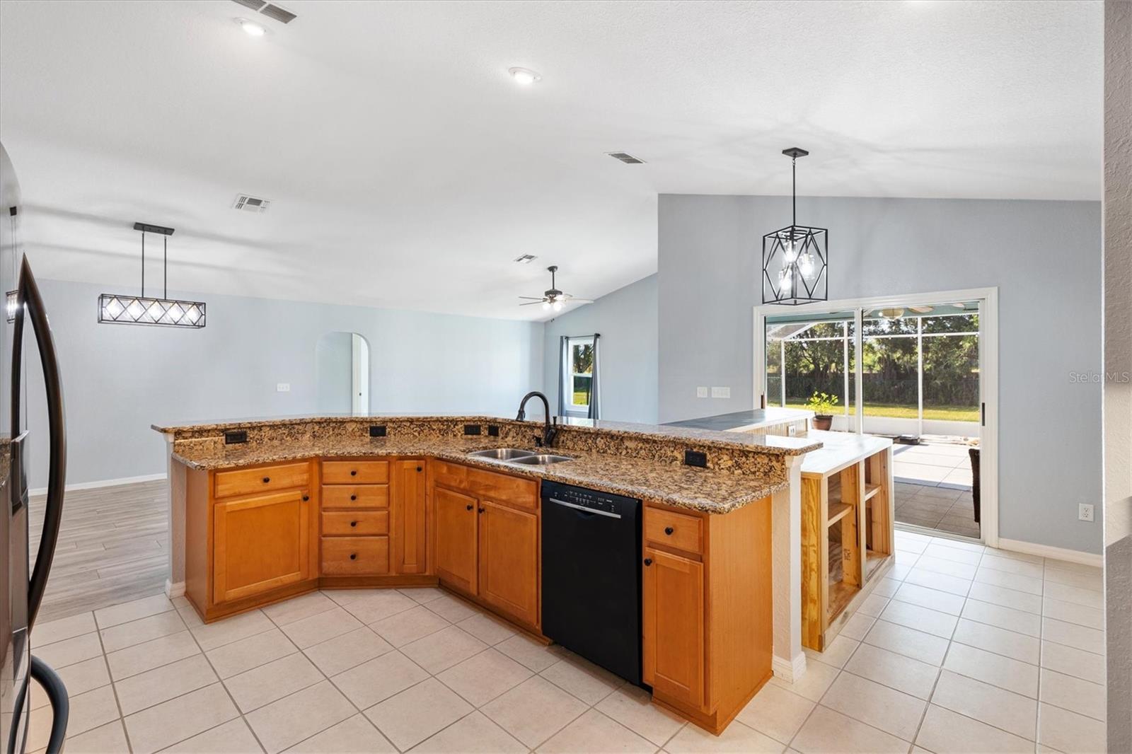 Image 4 of 56 For 17902 115th Circle