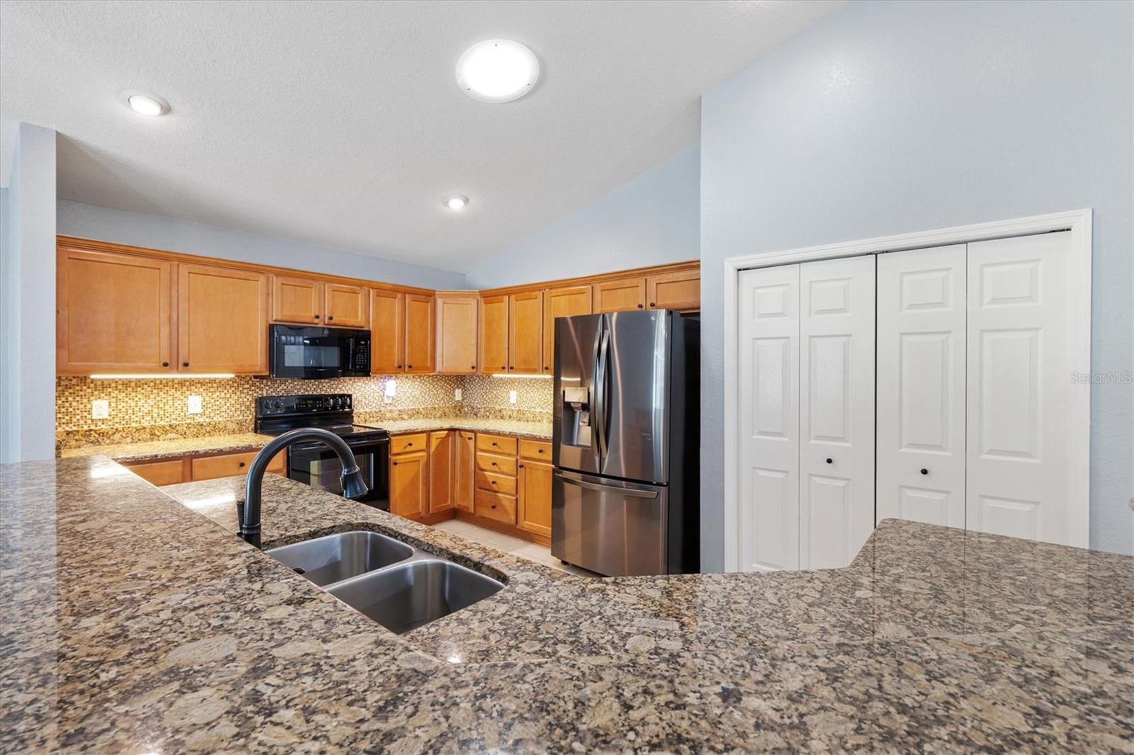 Image 6 of 56 For 17902 115th Circle