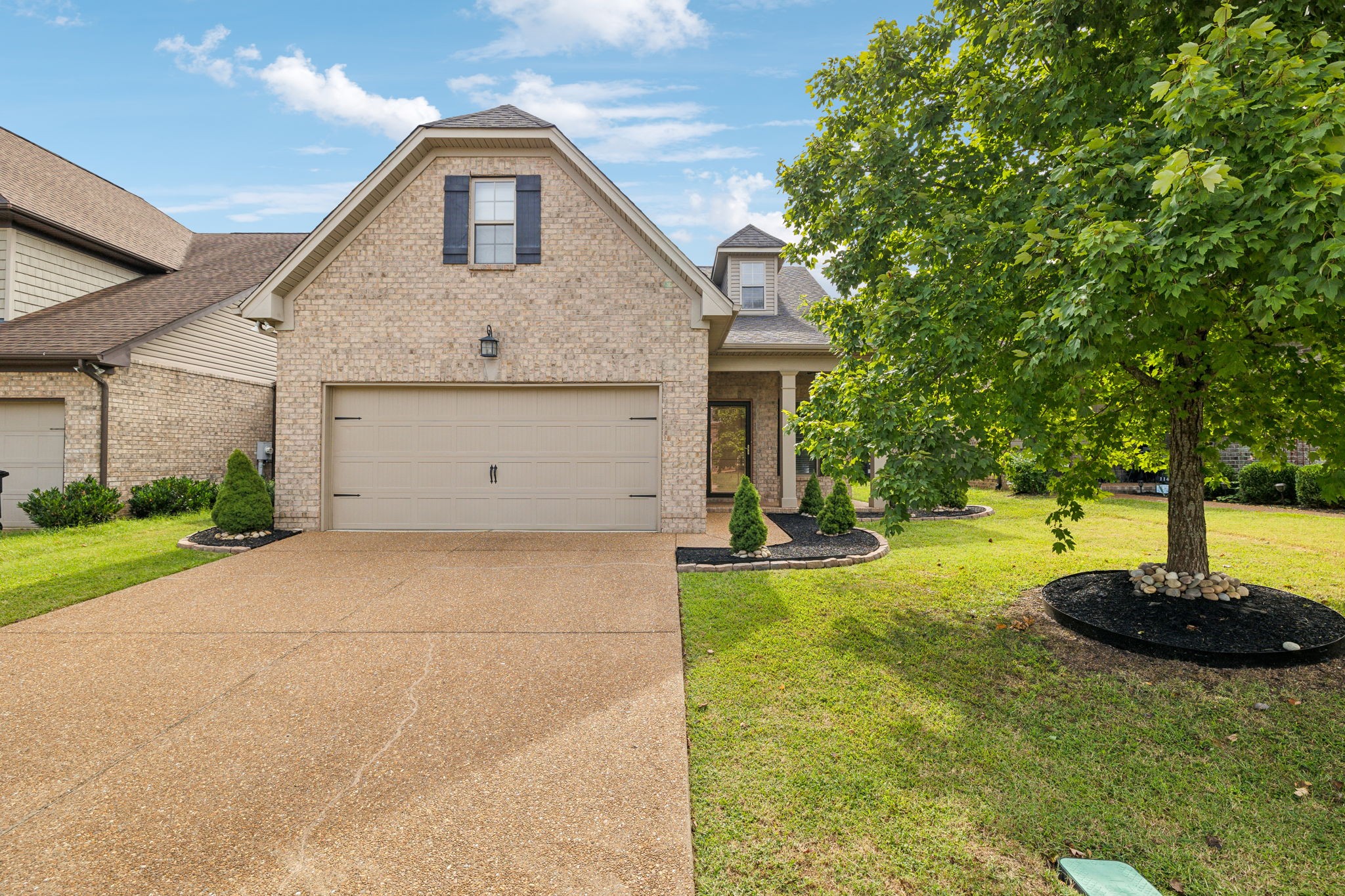 Image 2 of 21 For 10490 162nd Place Road