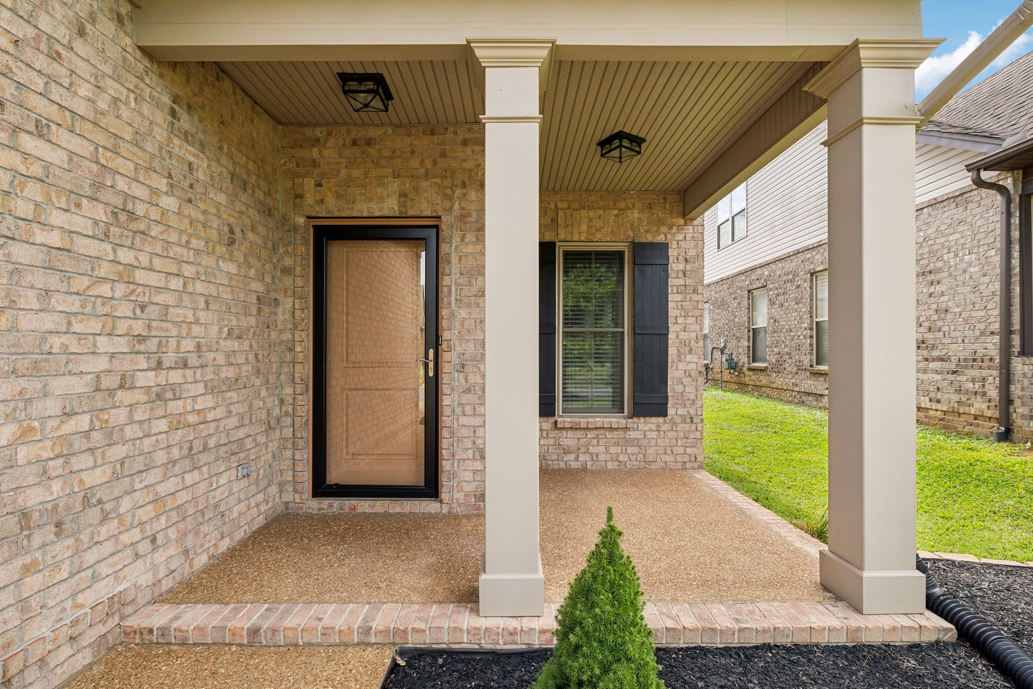 Image 3 of 21 For 10490 162nd Place Road