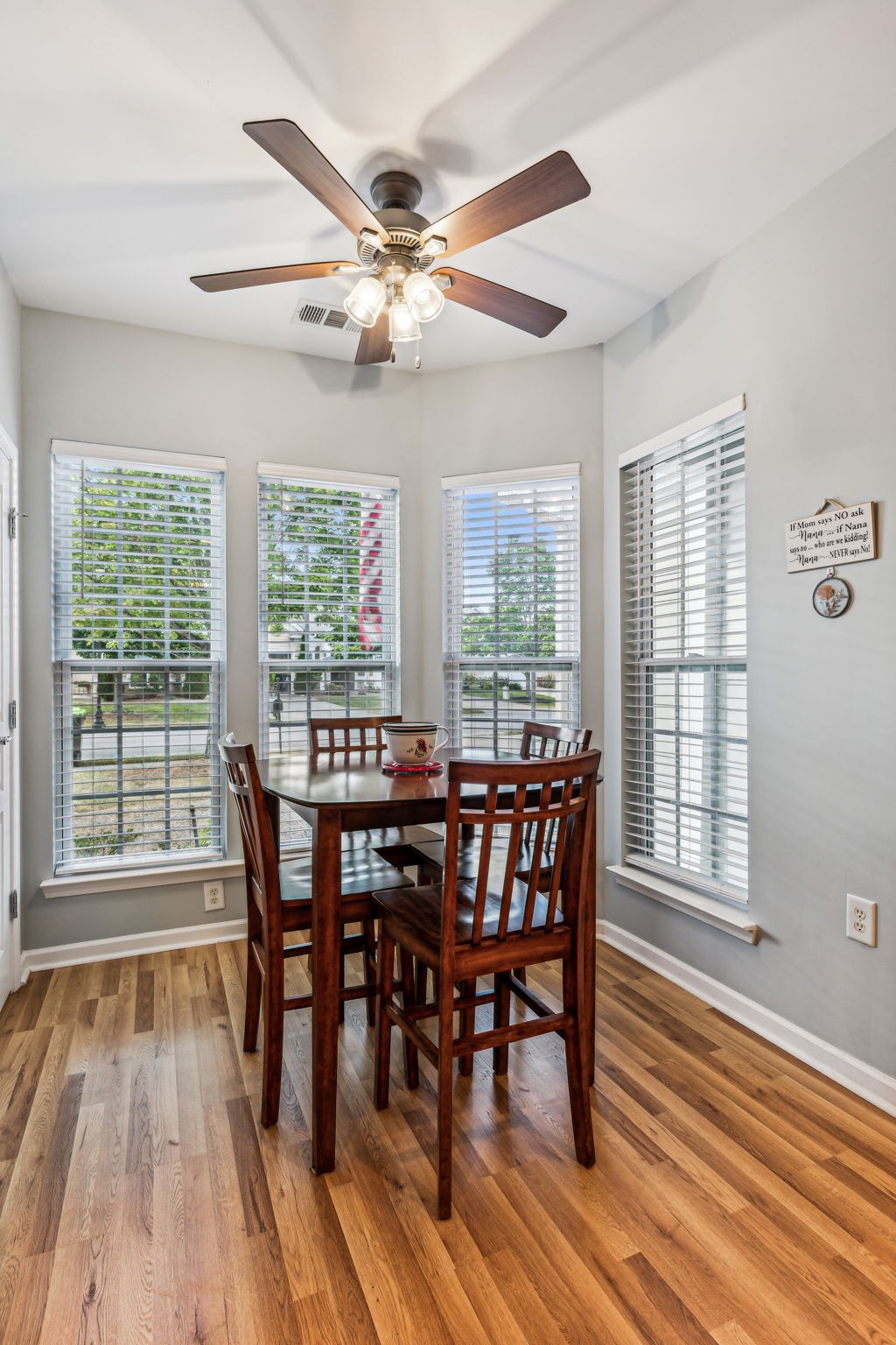 Image 10 of 50 For 5862 80th Lane