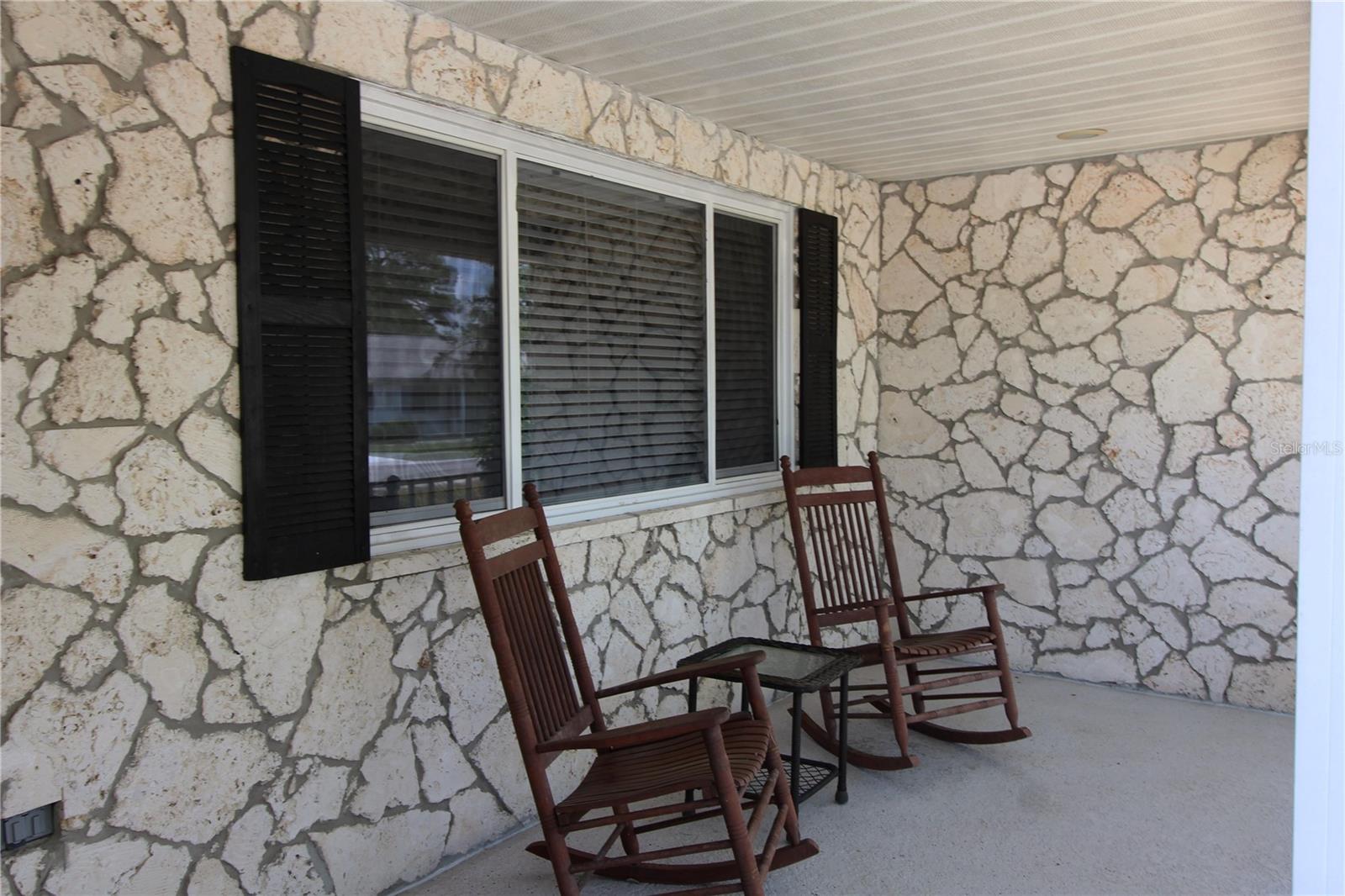 Image 2 of 20 For 10843 91st Terrace