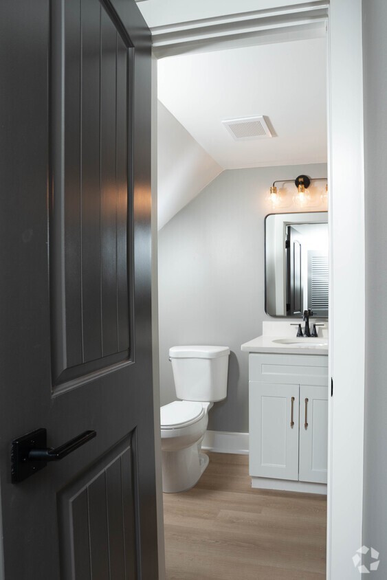 Image 11 of 62 For 12932 41 Place