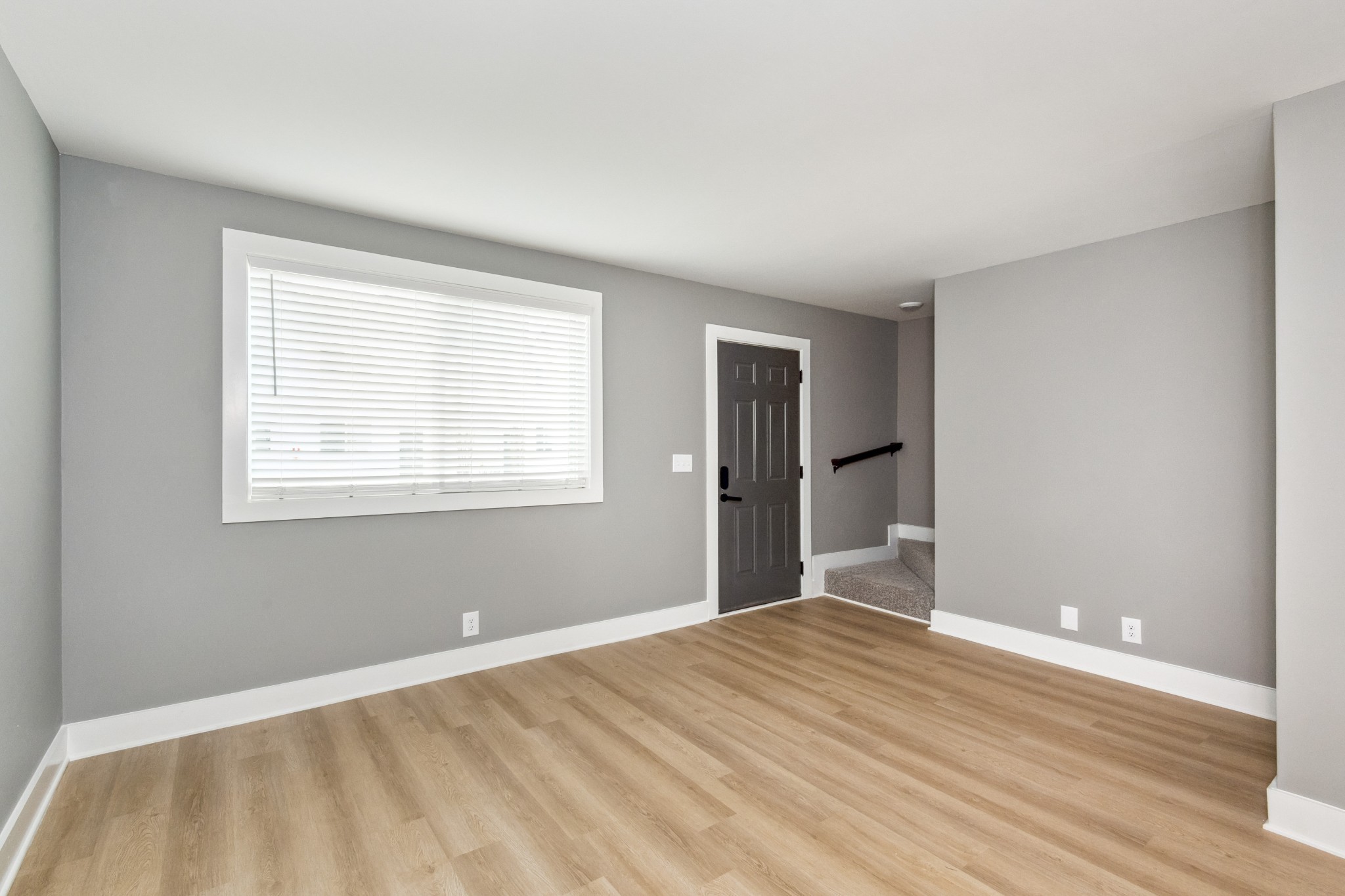 Image 12 of 62 For 12932 41 Place
