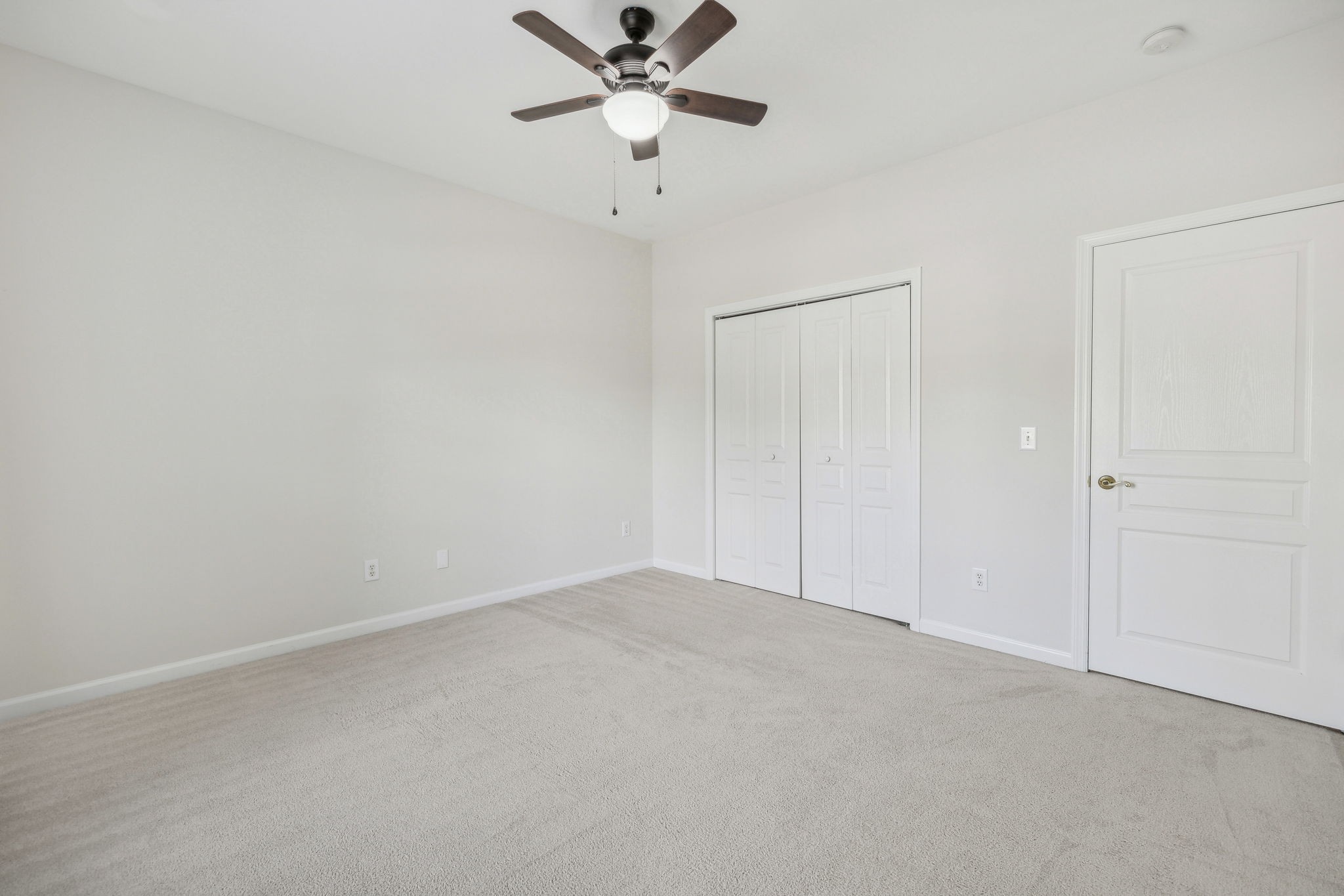 Image 27 of 38 For 11950 100th Street