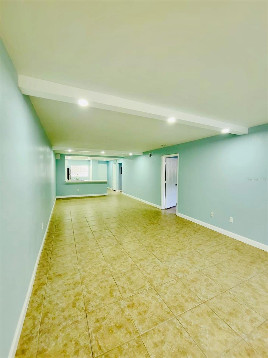Image 20 of 35 For 701 Palm Beach Trace Drive 701