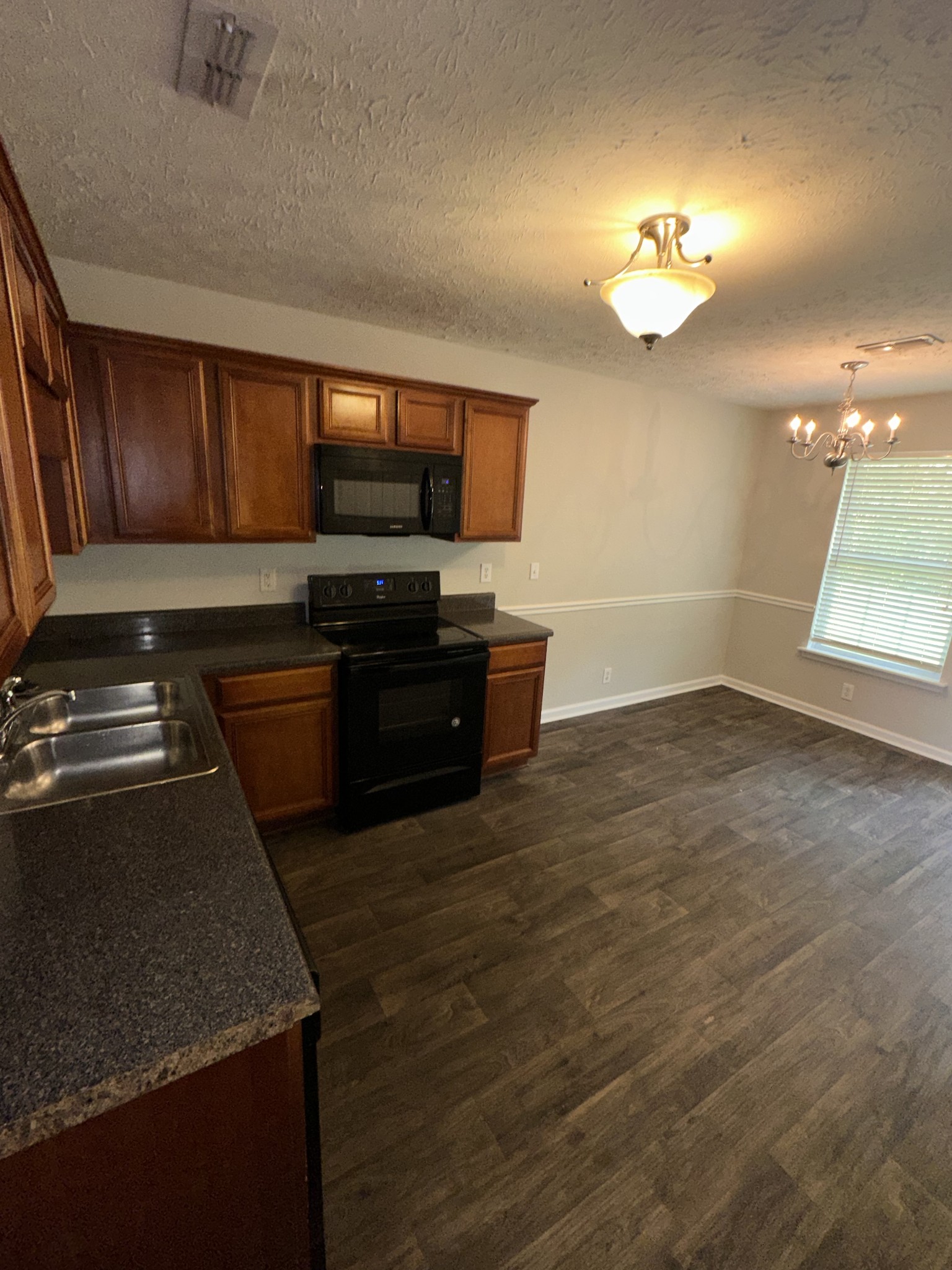 Image 4 of 24 For 15838 101st Circle